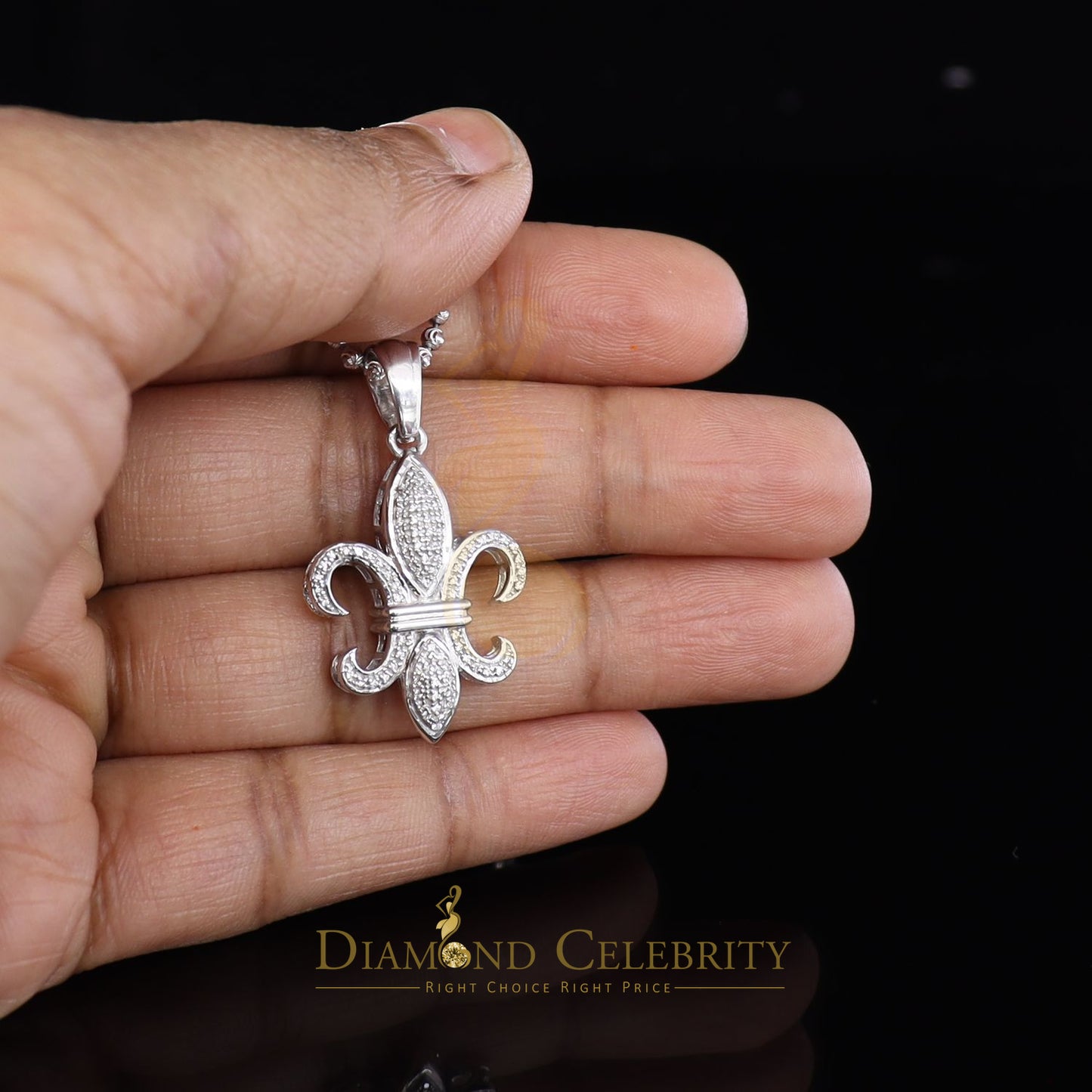DiamondCelebritees White 925 Fleur de Lis Shape Sterling Silver Pendant with 0.50ct Cubic Zirconia