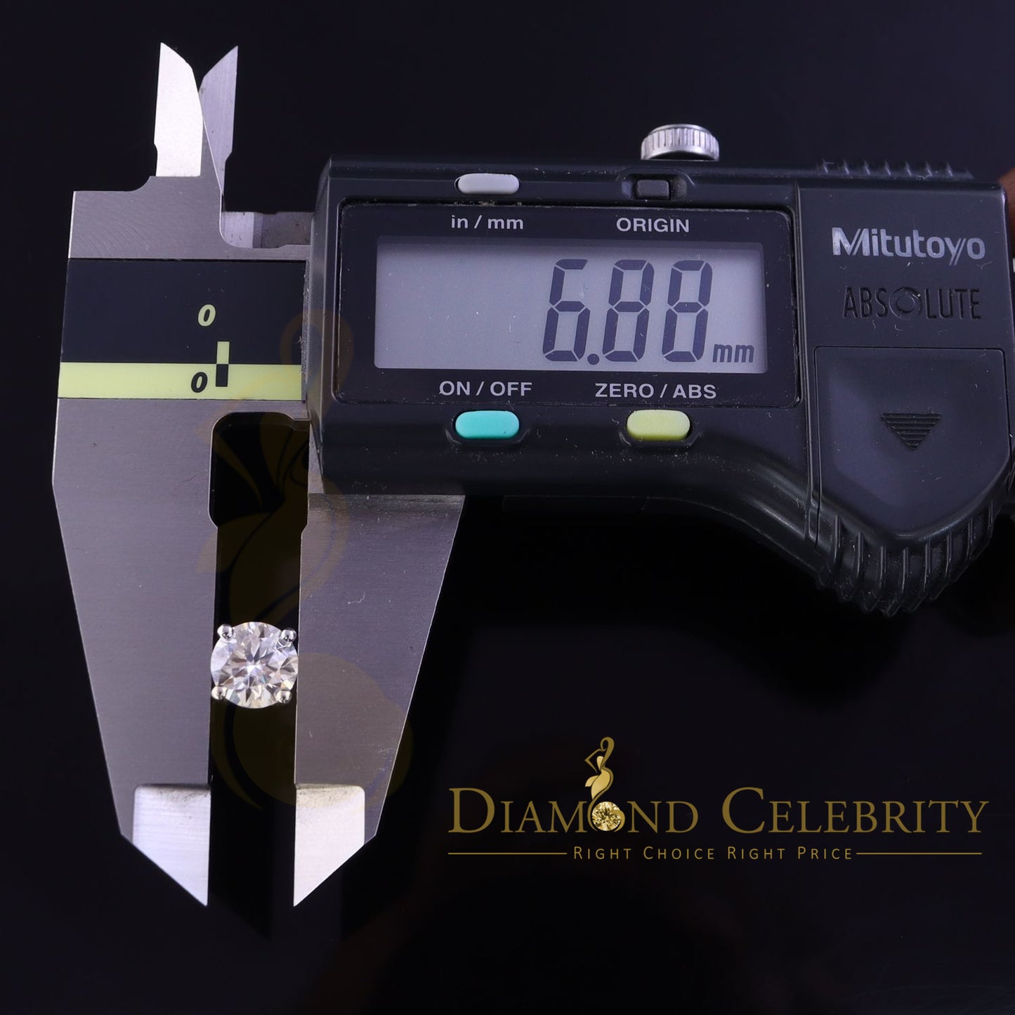 DiamondCelebritees 2.50ct VVS 'D' Moissanite Men's/Womens 925 Silver Yellow Round Stud Earrings
