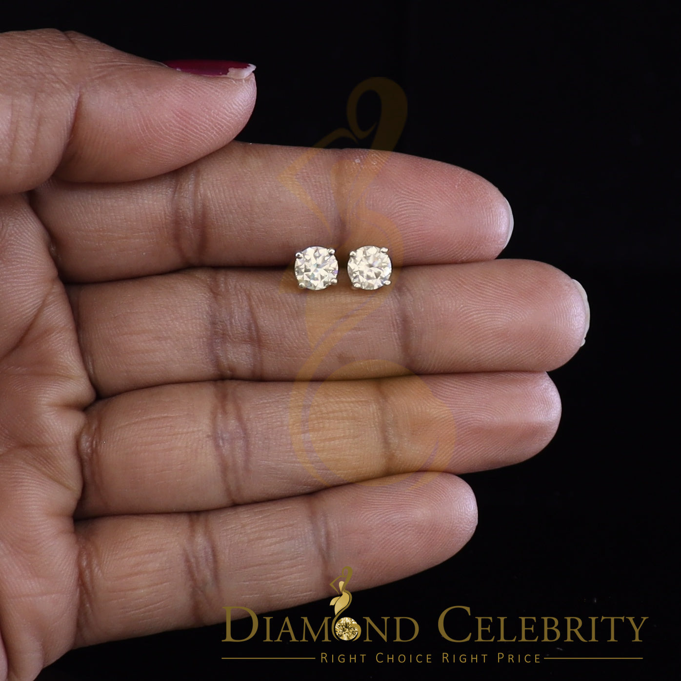 Diamondcelebritees 1.25ct VVS 'D' Moissanite Men's/Womens 925 Silver White Round Stud Earrings