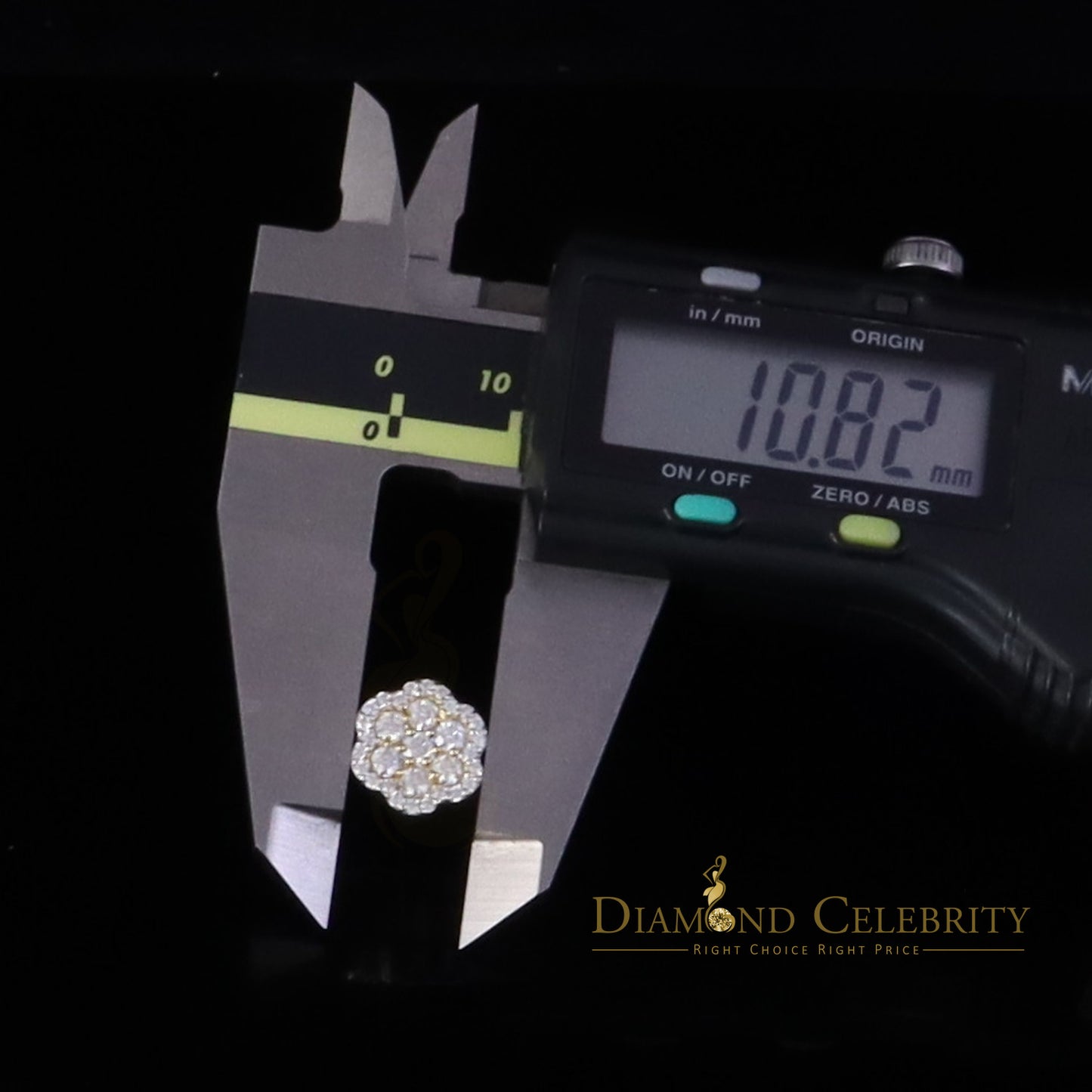 Diamondcelebritees White /Yellow Flower Silver 1.50ct VVS 'D' Moissanite 925 Earrings Men's/Womens