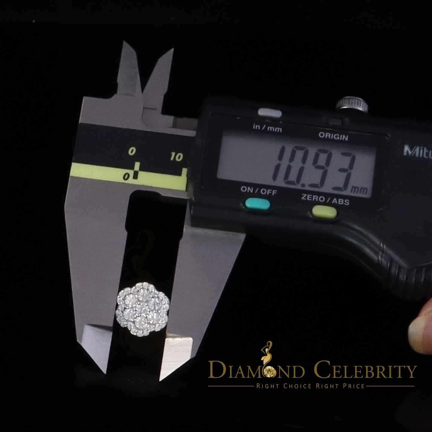 Diamondcelebritees 1.50ct VVS 'D' Moissanite Men's/Women 925 Silver White Flower Shape Stud Earring