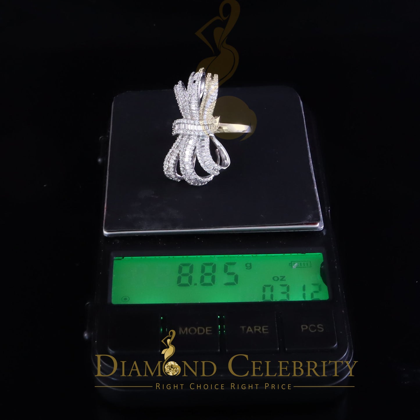 DiamondCelebritees 925 Sterling In 4.00ct Cubic Zirconia White Silver Cocktail Womens Ring Size 9
