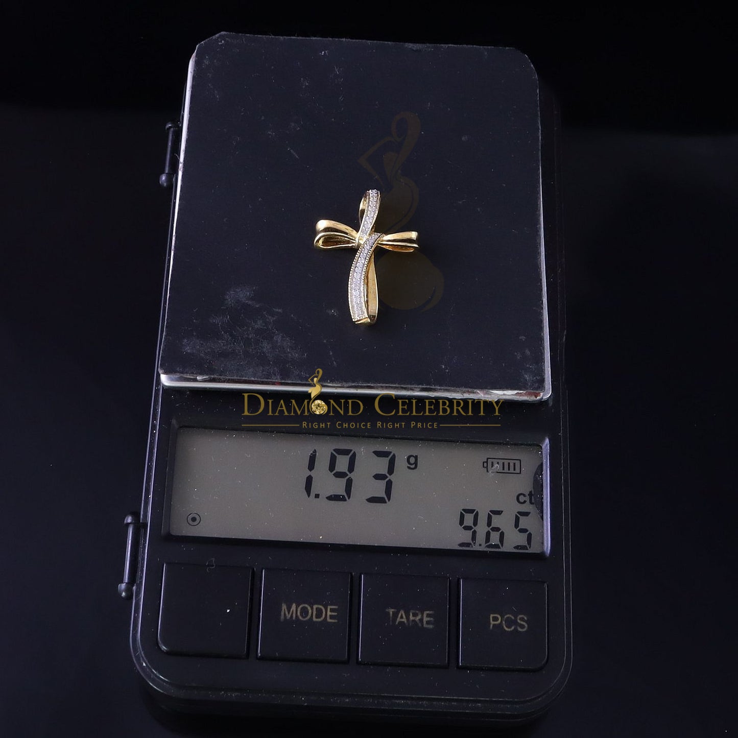 DiamondCelebritees Real 0.07ct Diamond Sterling Silver Yellow Cross Pendant