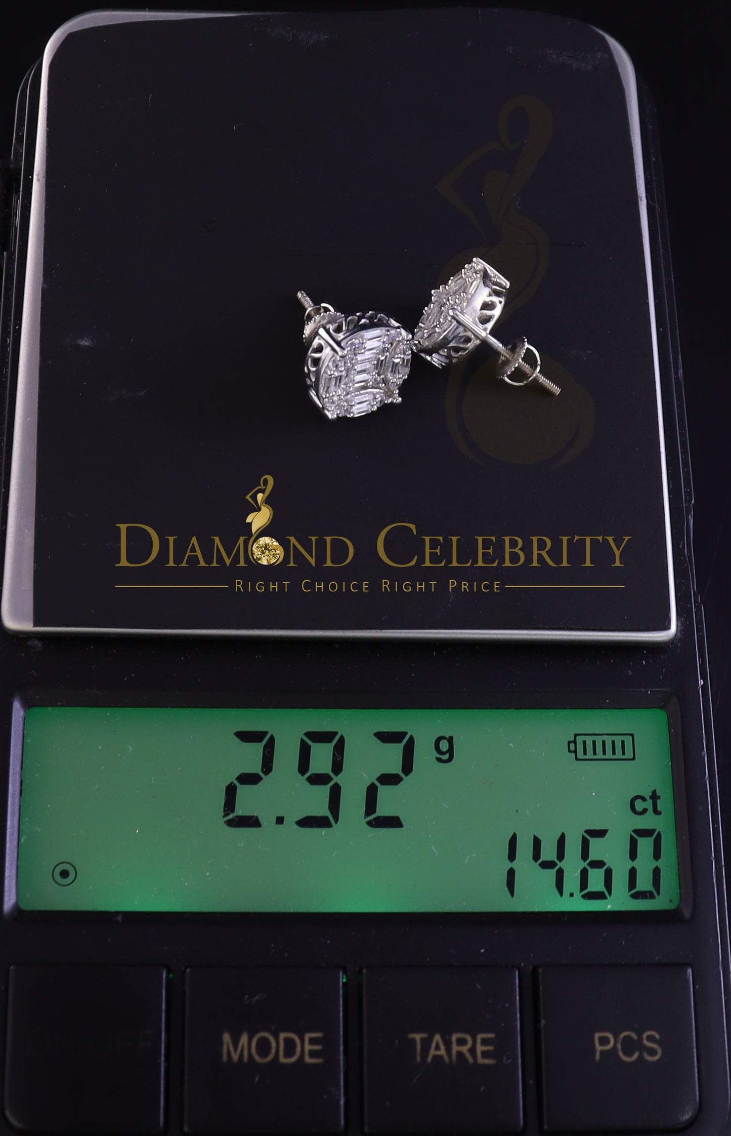 DiamondCelebritees 925 Silver Real 1.02ct Cubic Zirconia Round White Earrings For Men's & Women's
