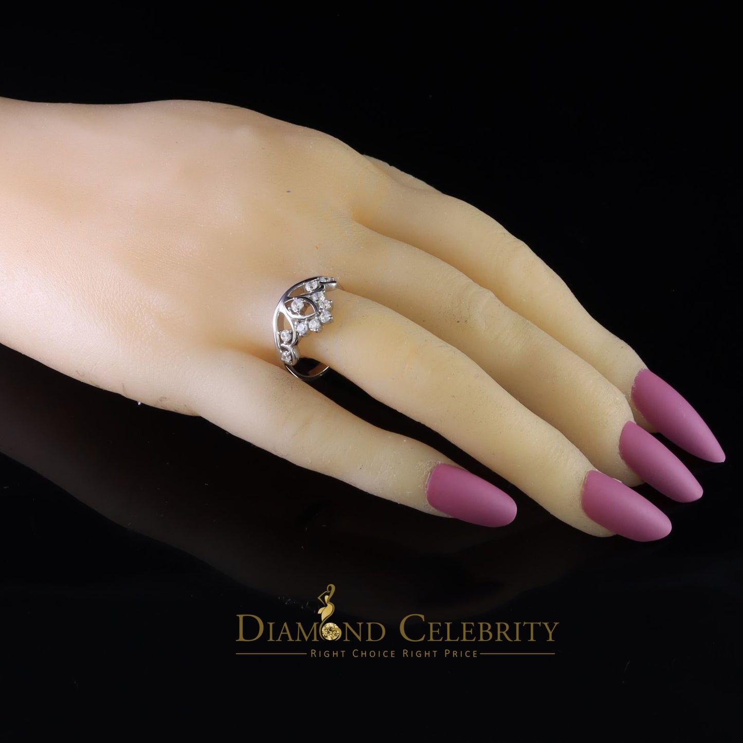 DiamondCelebritees Diamond Celebrity Womens 0.60ct Cubic Zirconia White Silver Crown Set Ring SZ 8
