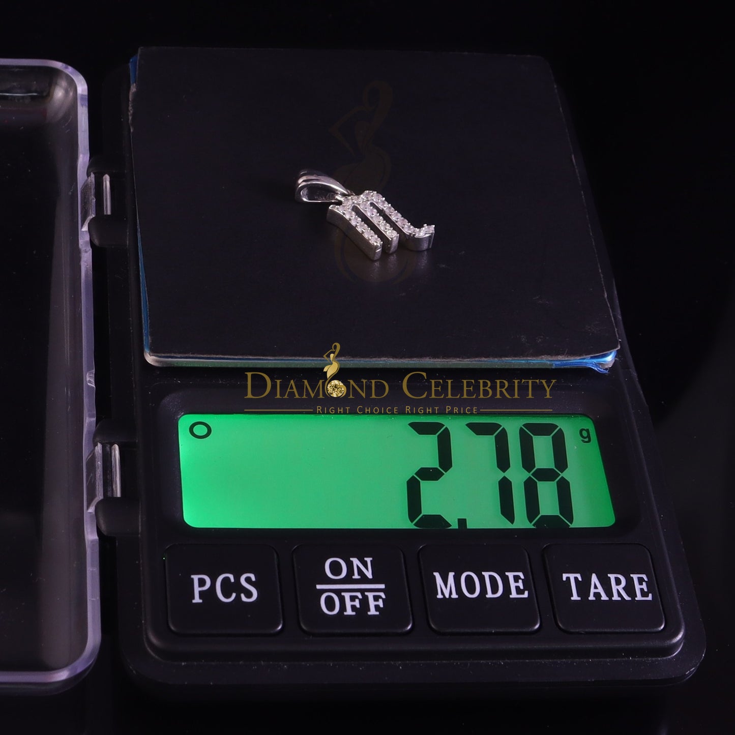 DiamondCelebritees 0.55ct Cubic Zirconia White Silver SCORPION NOVEMBER Month Pendant Men & Women