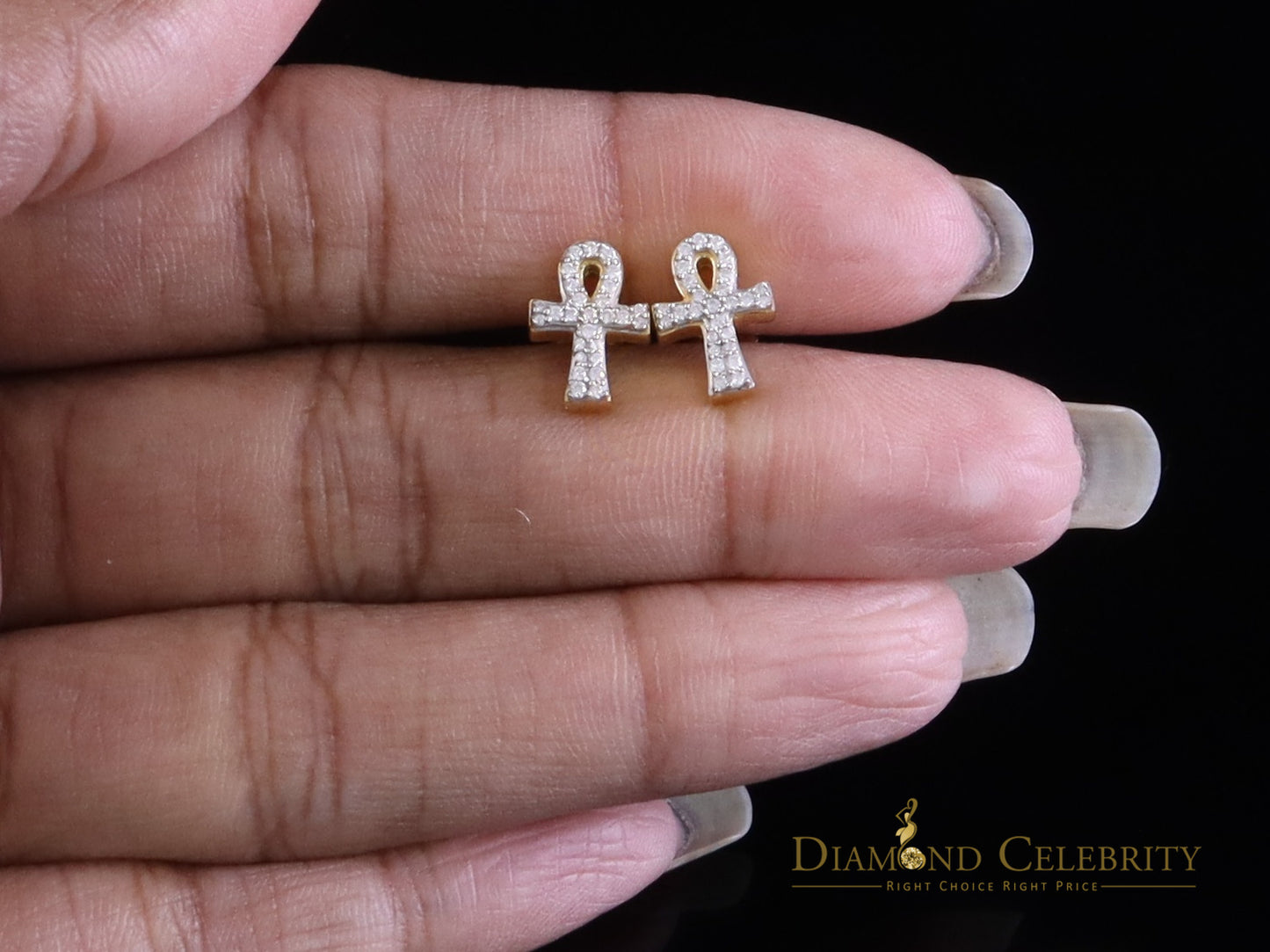 DiamondCelebritees 925 Yellow Silver 0.25ct VVS 'D' Moissanite Ankh Stud Earring Men's/Womens