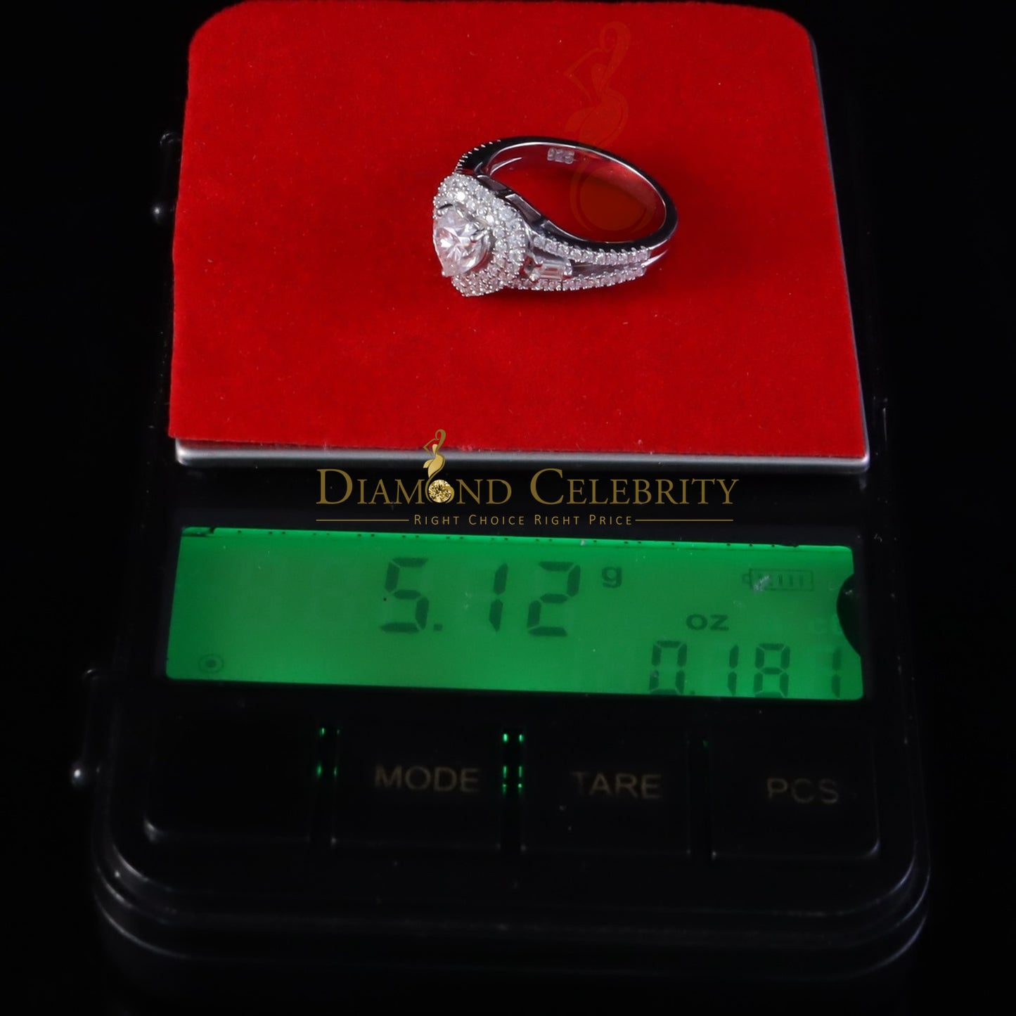 DiamondCelebritees White Silver 1.50ct VVS 'D' Round Moissanite Heart Ring Size 7 for Women's