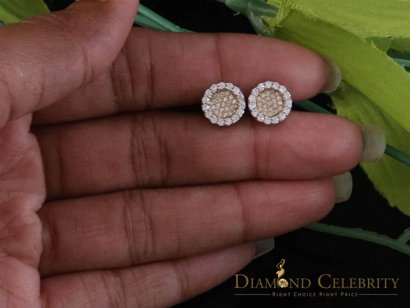 DiamondCelebritees 925 Yellow Silver 0.66ct VVS 'D' Moissanite Round Stud Earring Men's/Womens