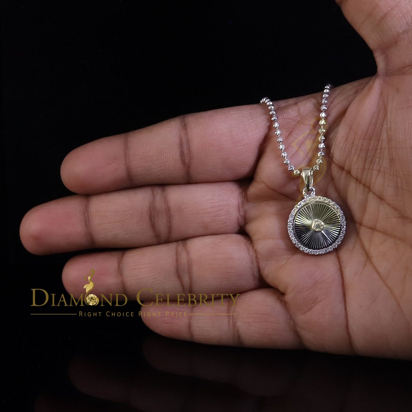 Diamondcelebritees White 925 Silver 1.00ct VVS D Clr Moissanite Round Pendant for Women