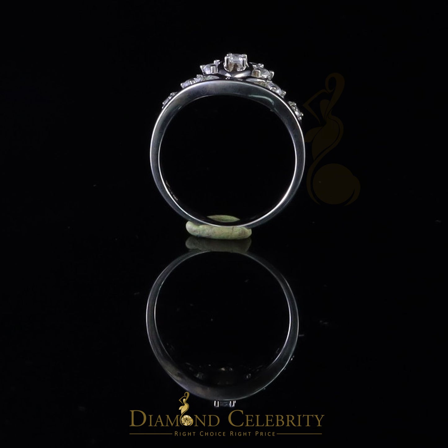 DiamondCelebritees Diamond Celebrity Womens 0.60ct Cubic Zirconia White Silver Crown Set Ring SZ 8