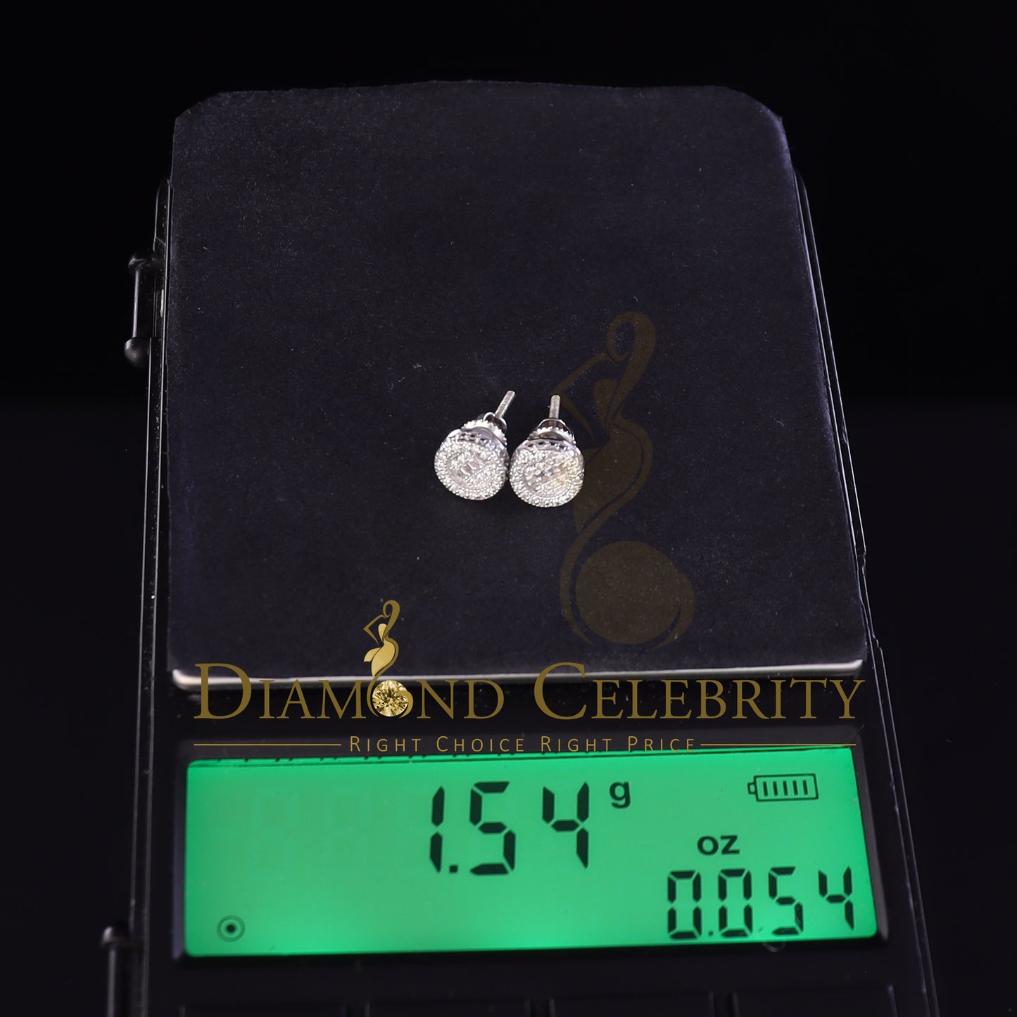 DiamondCelebritees 925 White Sterling Silver 0.54ct Cubic Zirconia Round Women's Stud Earrings