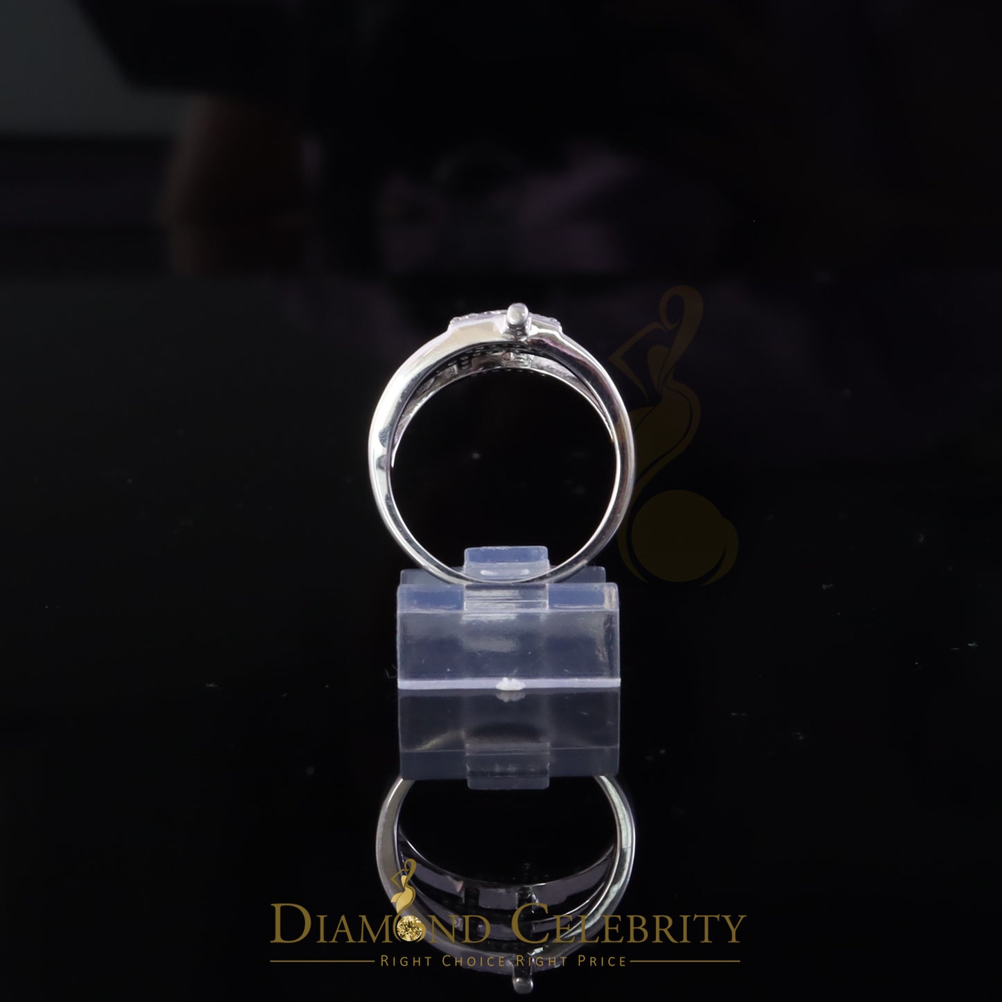 DiamondCelebritees 925 Sterling White Silver 0.22ct Cubic Zirconia Cross Shape Womens Ring Size 6
