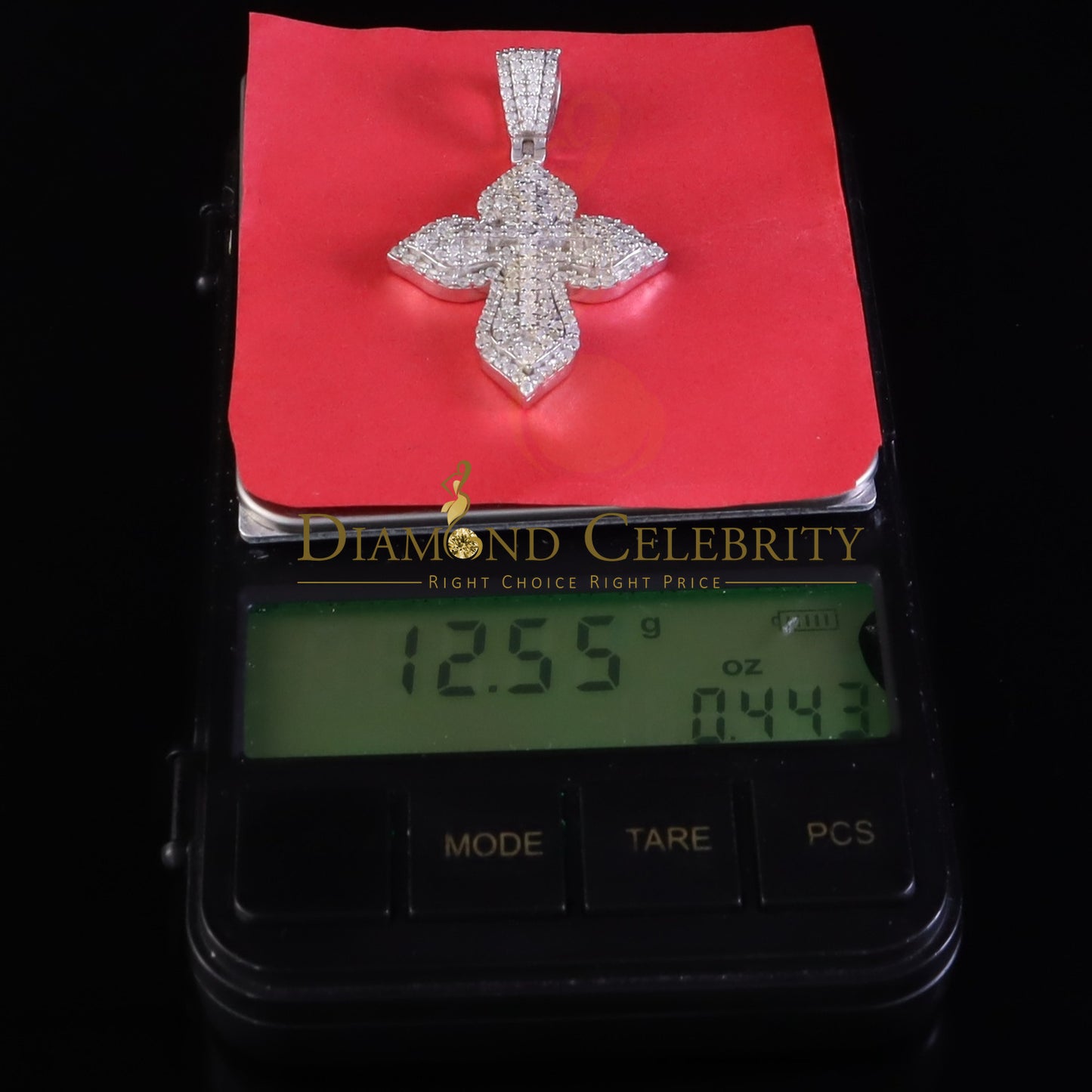 Diamondcelebritees 3.0ct VVS D Moissanite White Silver Charm Cross Floury Pendant Men's & Women's