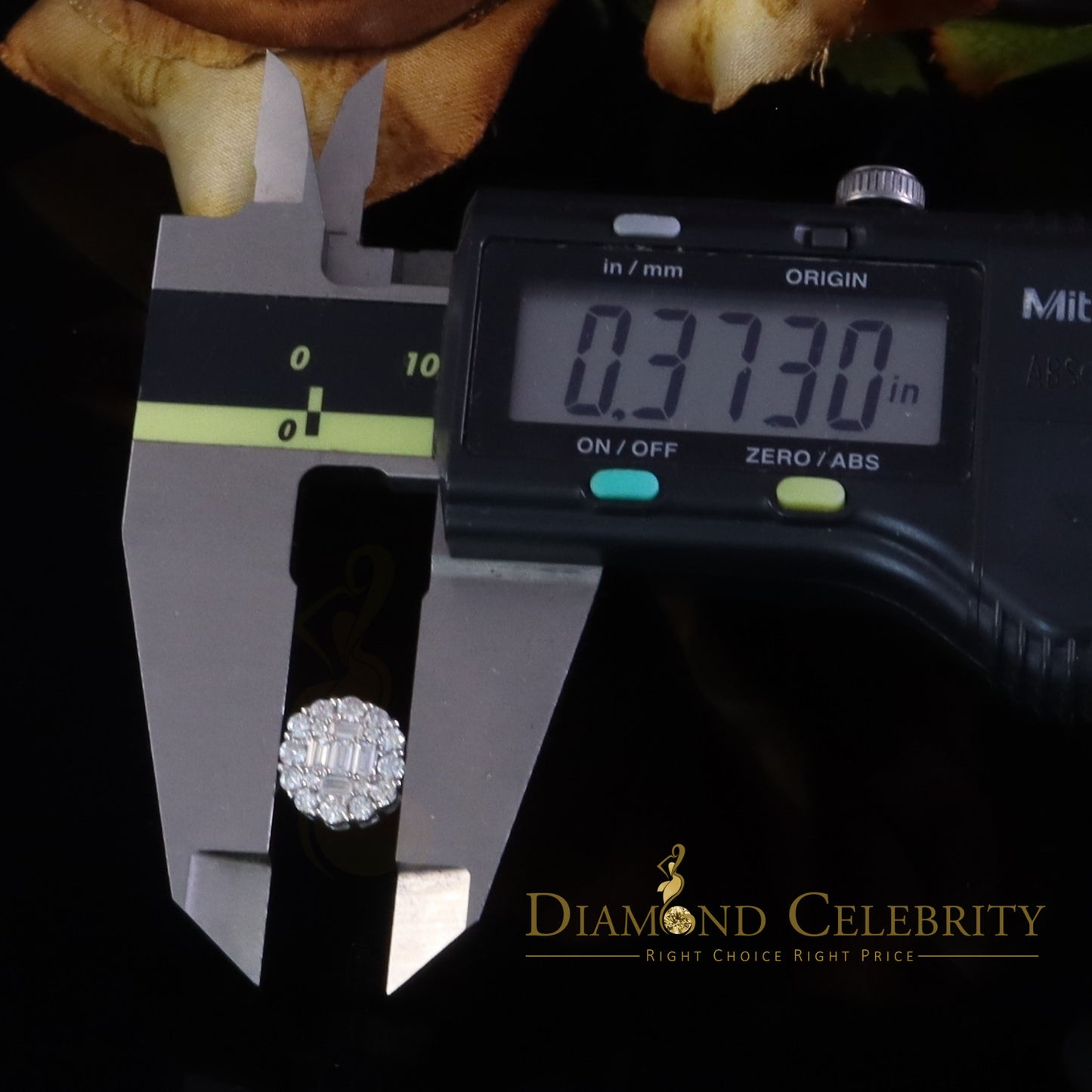 Diamondcelebritees Men's/Womens 925 Silver White 1.50ct VVS 'D' Moissanite Round Stone Earrings