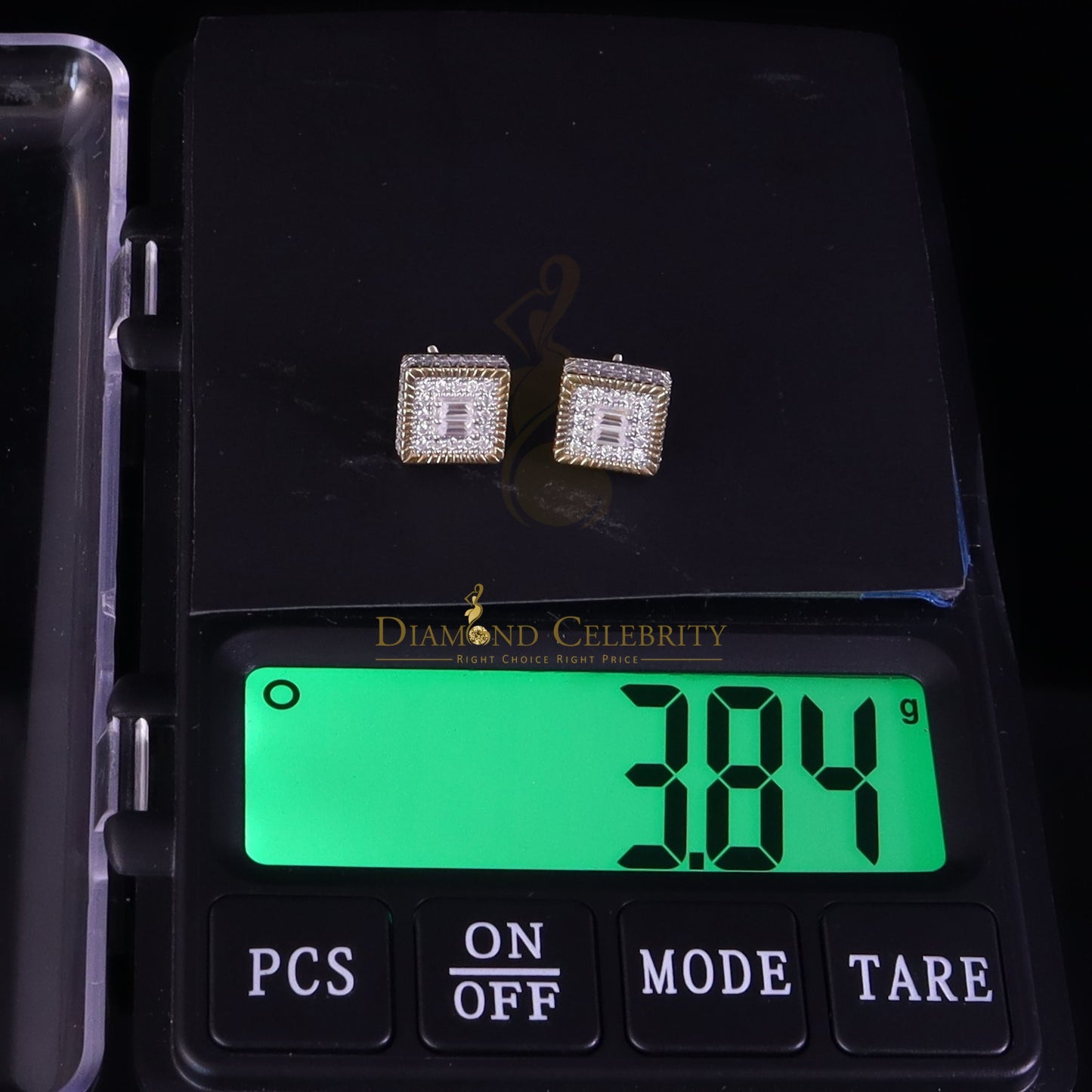 DiamondCelebritees Men's/Womens 925 Silver Yellow 1.00ct VVS 'D' Moissanite 3D Square Stud Earrings