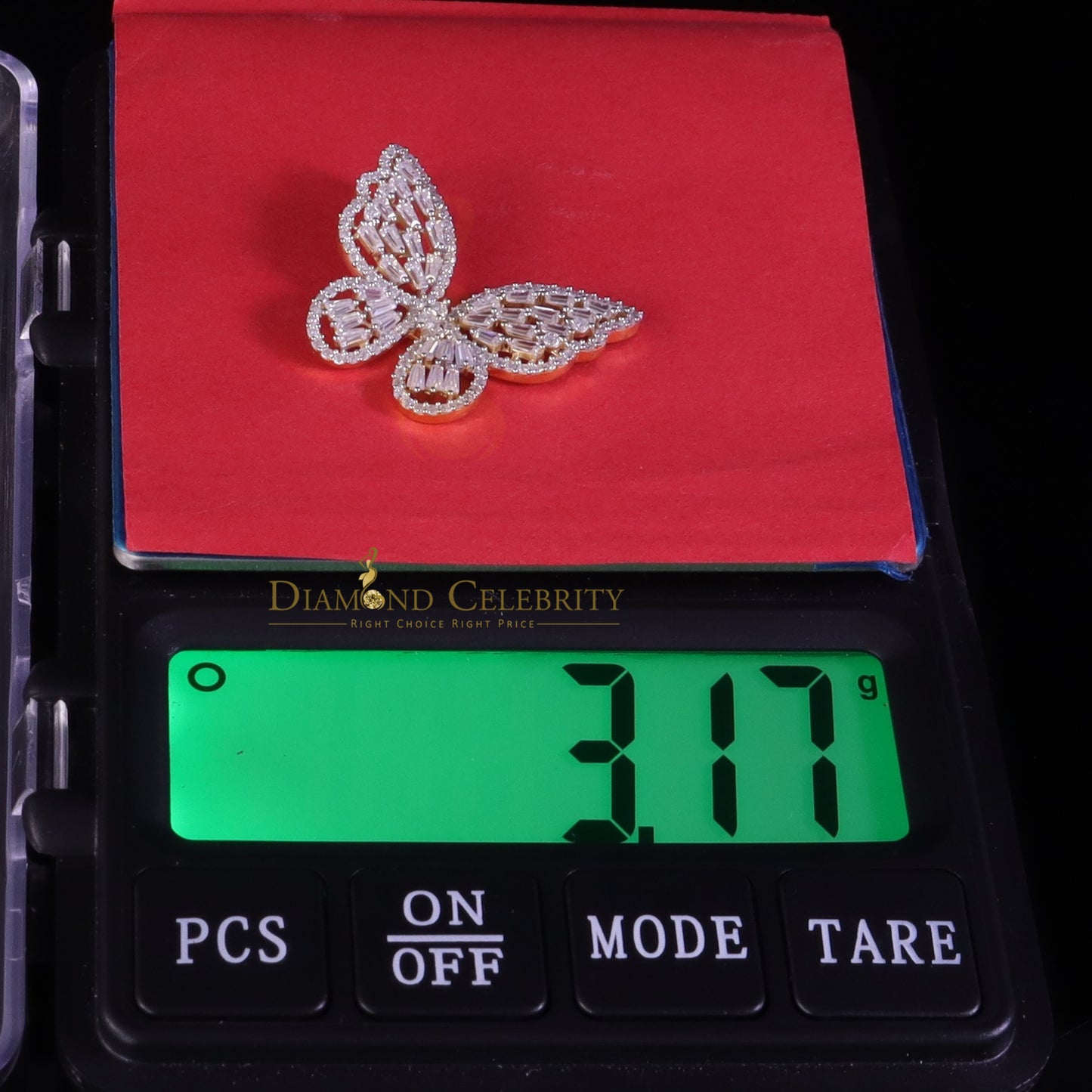Diamondcelebritees Yellow Men's/Womens 925 Silver1.75ct VVS 'D' Moissanite Butterfly Pendant