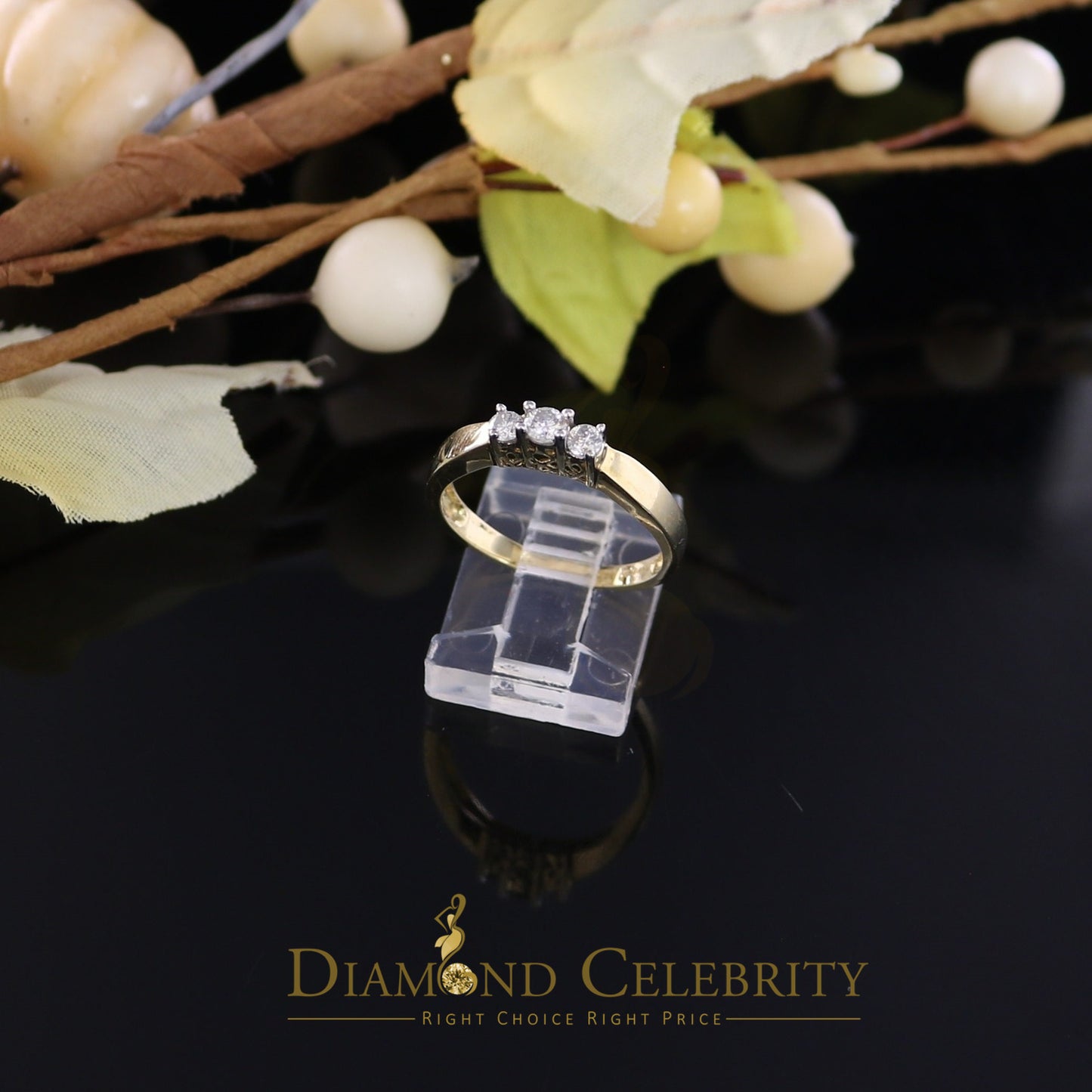 DiamondCelebritees Real 14kt Yellow Gold with 0.25CT Real Diamond Past Present Future Ring Size 7
