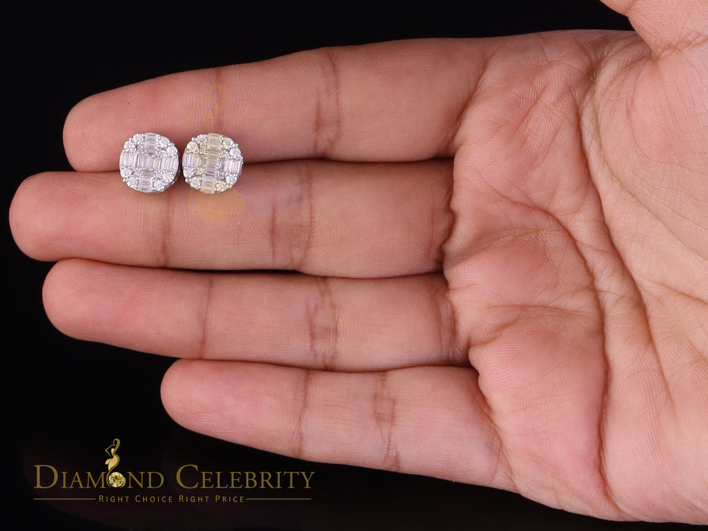 Diamondcelebritees Mens/Womens 925 Silver White 1.50ct VVS 'D' Moissanite Stud Round Earring