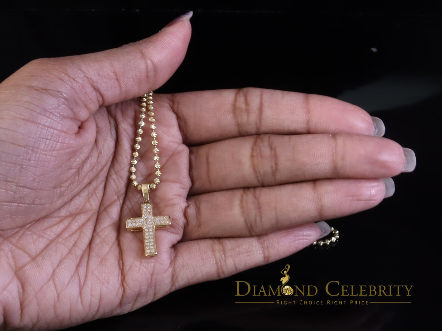 DiamondCelebritees Yellow 925 Sterling Silver Cross Shape Pendant with 0.44ct Cubic Zirconia Stone
