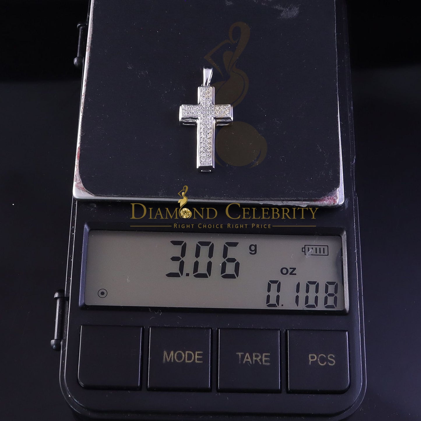 DiamondCelebritees Special White 925 Sterling Silver CROSS Shape Pendant with 0.48ct Cubic Zirconia