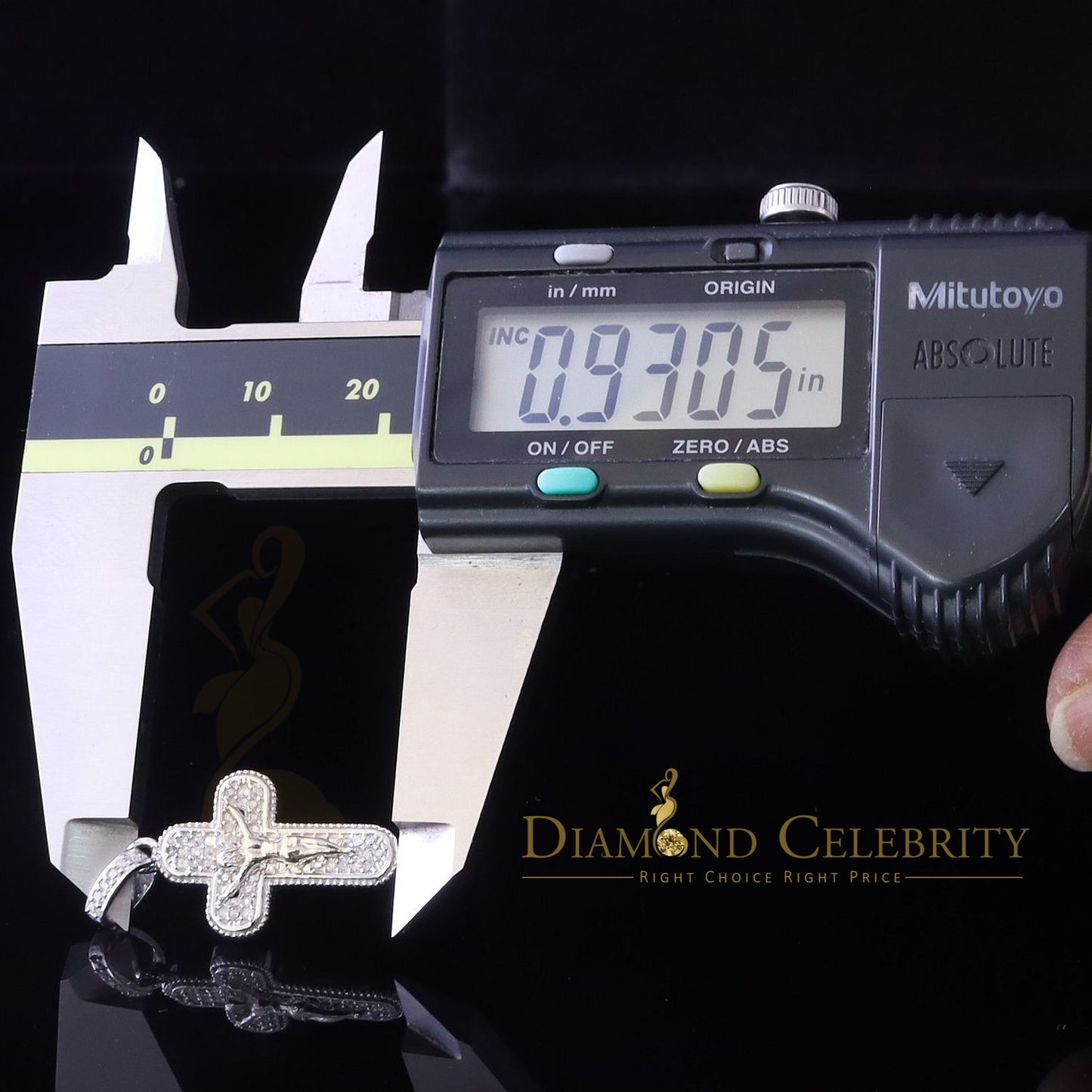 DiamondCelebritees Real 0.25ct Diamond Sterling Silver White Cross Pendant