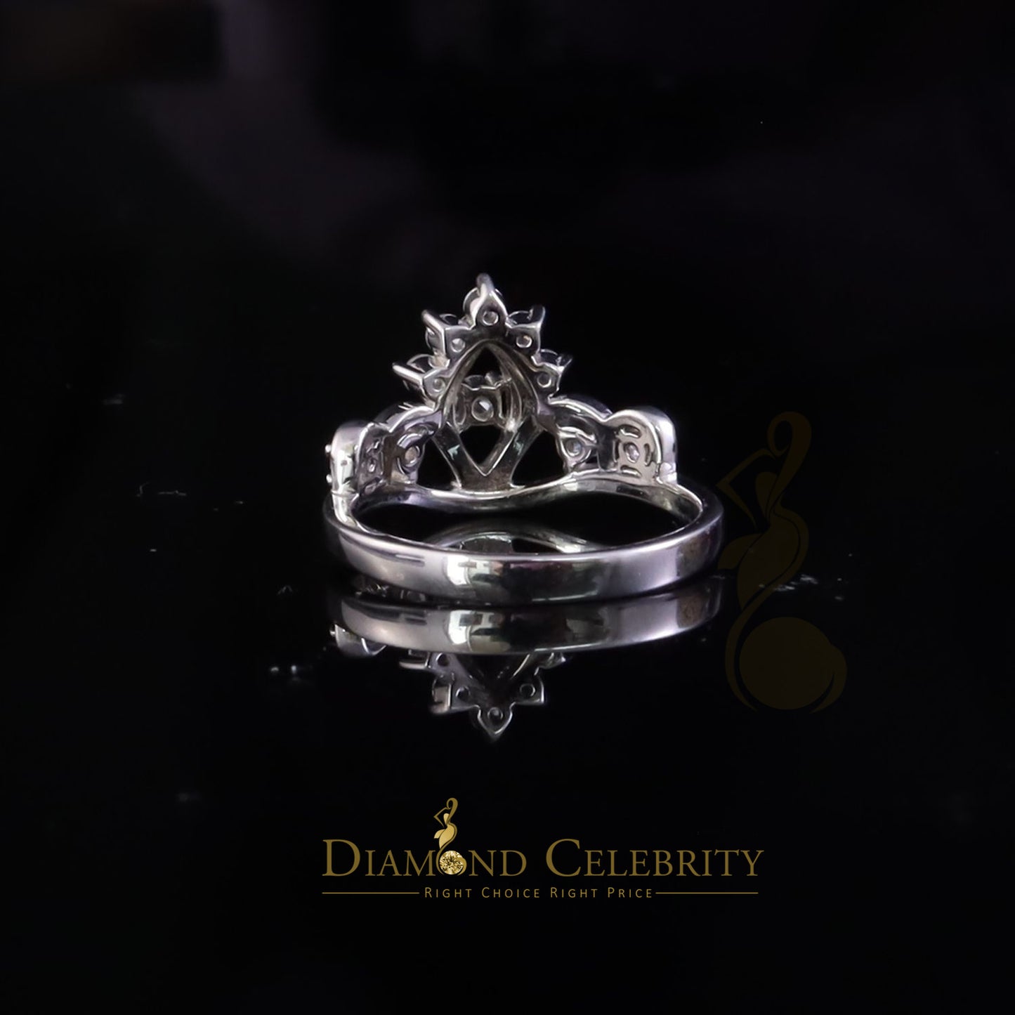 DiamondCelebritees Diamond Celebrity Womens 0.60ct Cubic Zirconia White Silver Crown Set Ring SZ 8