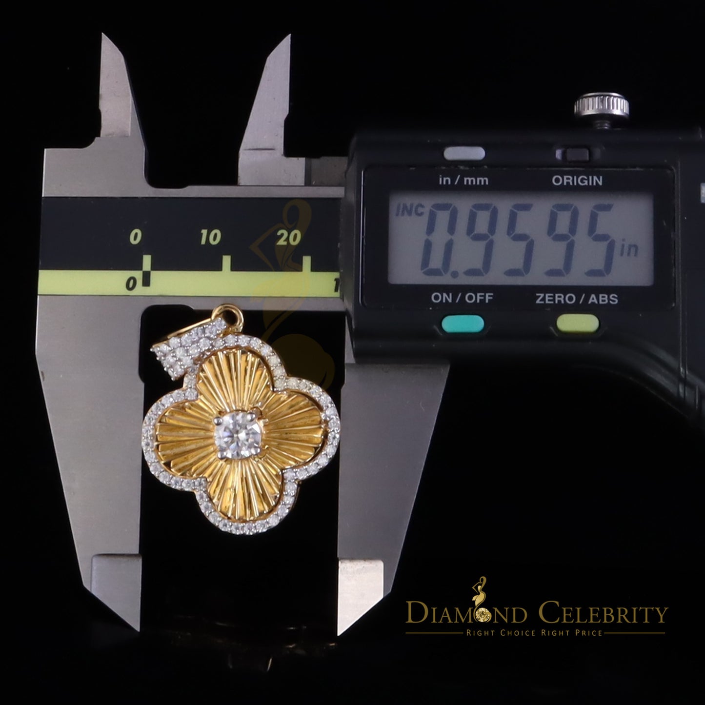 Diamondcelebritees 925 Silver Yellow Solitaire Moissanite 3.00ct For Women's Clover Charm Pendant