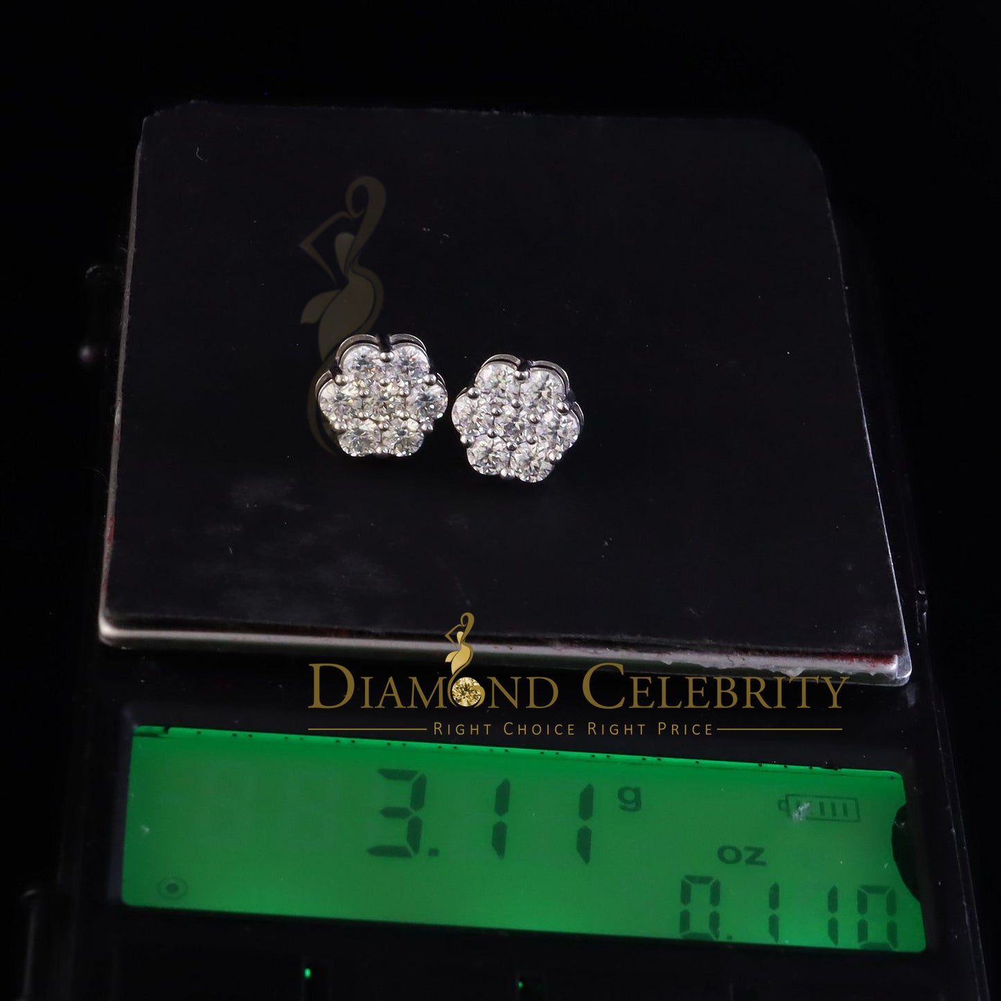 Diamondcelebritees New Men's/Womens 925 Silver White 2.25ct VVS 'D' Moissanite Flower Stud Earrings