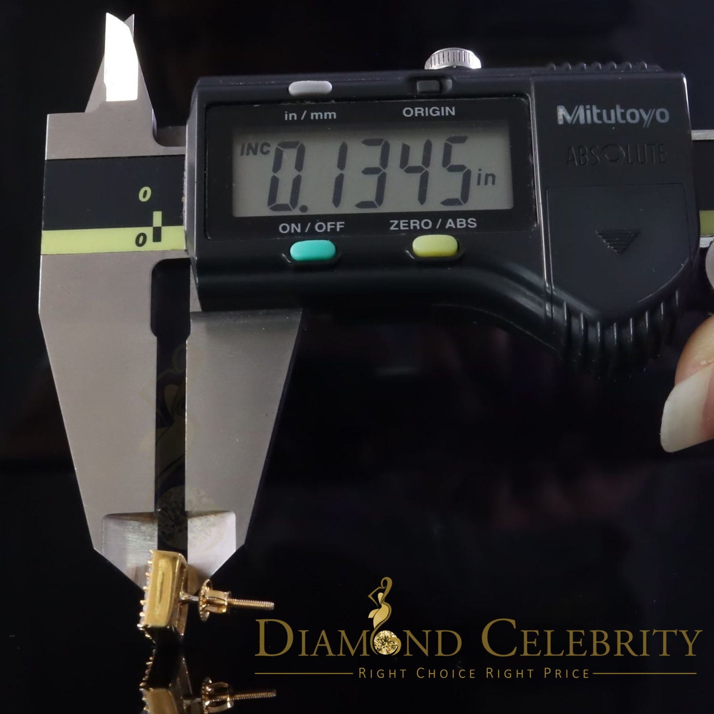 DiamondCelebritees 925 Yellow Silver 0.80ct VVS 'D' Moissanite Square Stud Earring Men's/Womens