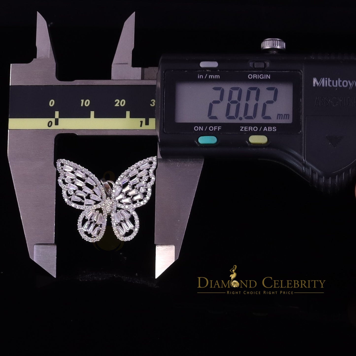 Diamondcelebritees Men's/Womens 925 Silver White 1.75ct VVS 'D' Moissanite Butterfly Pendant