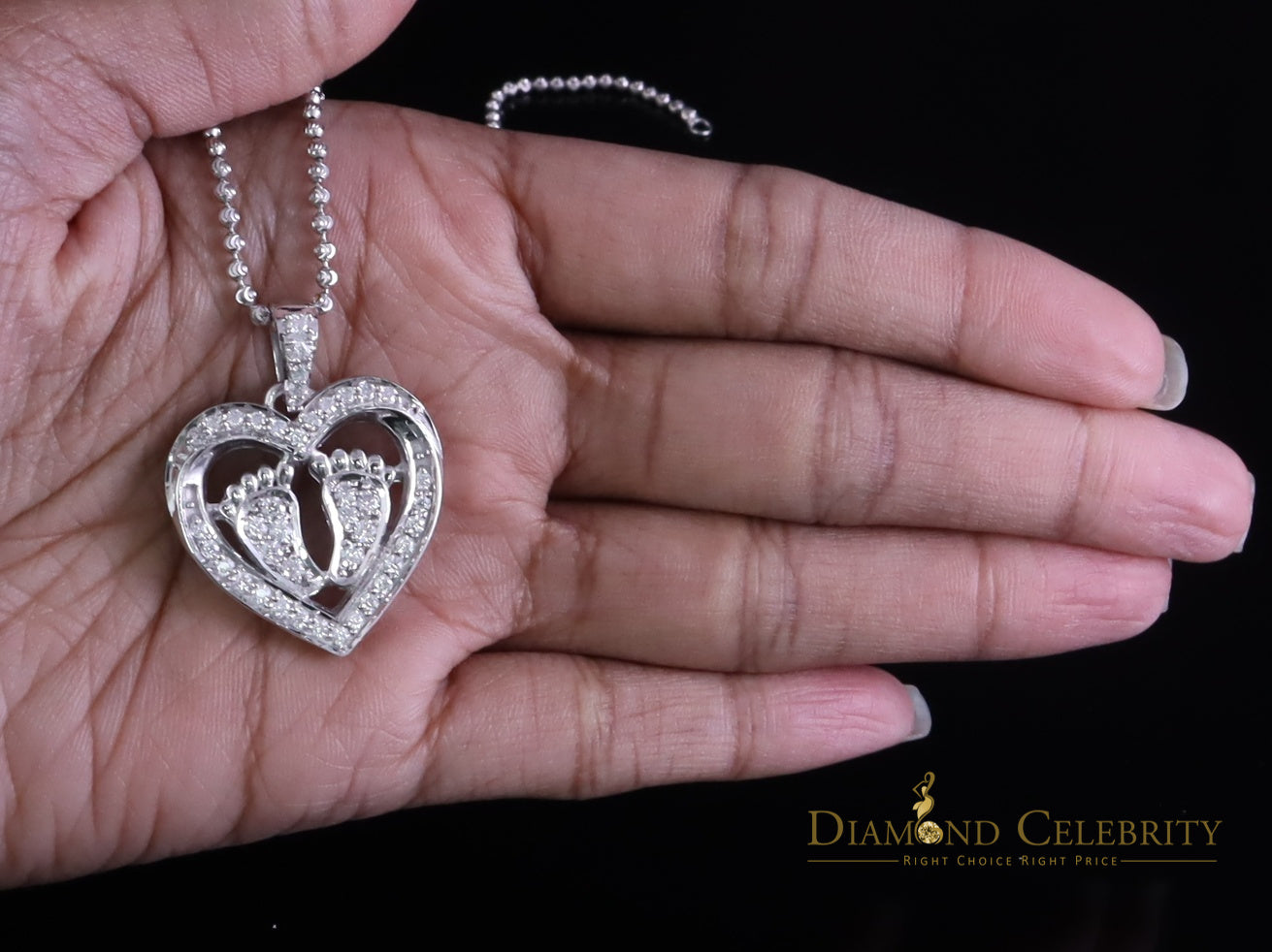 Diamondcelebritees 925 Silver White Heart Child feet 1.50ct Moissanite Mom Pendant For Women VVS D