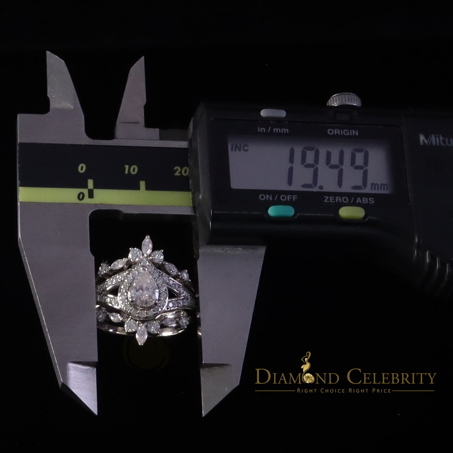 DiamondCelebritees Pear Shape Moissanite Women's 925 Silver White 1.66ct VVS 'D' Ring Guard Size 7