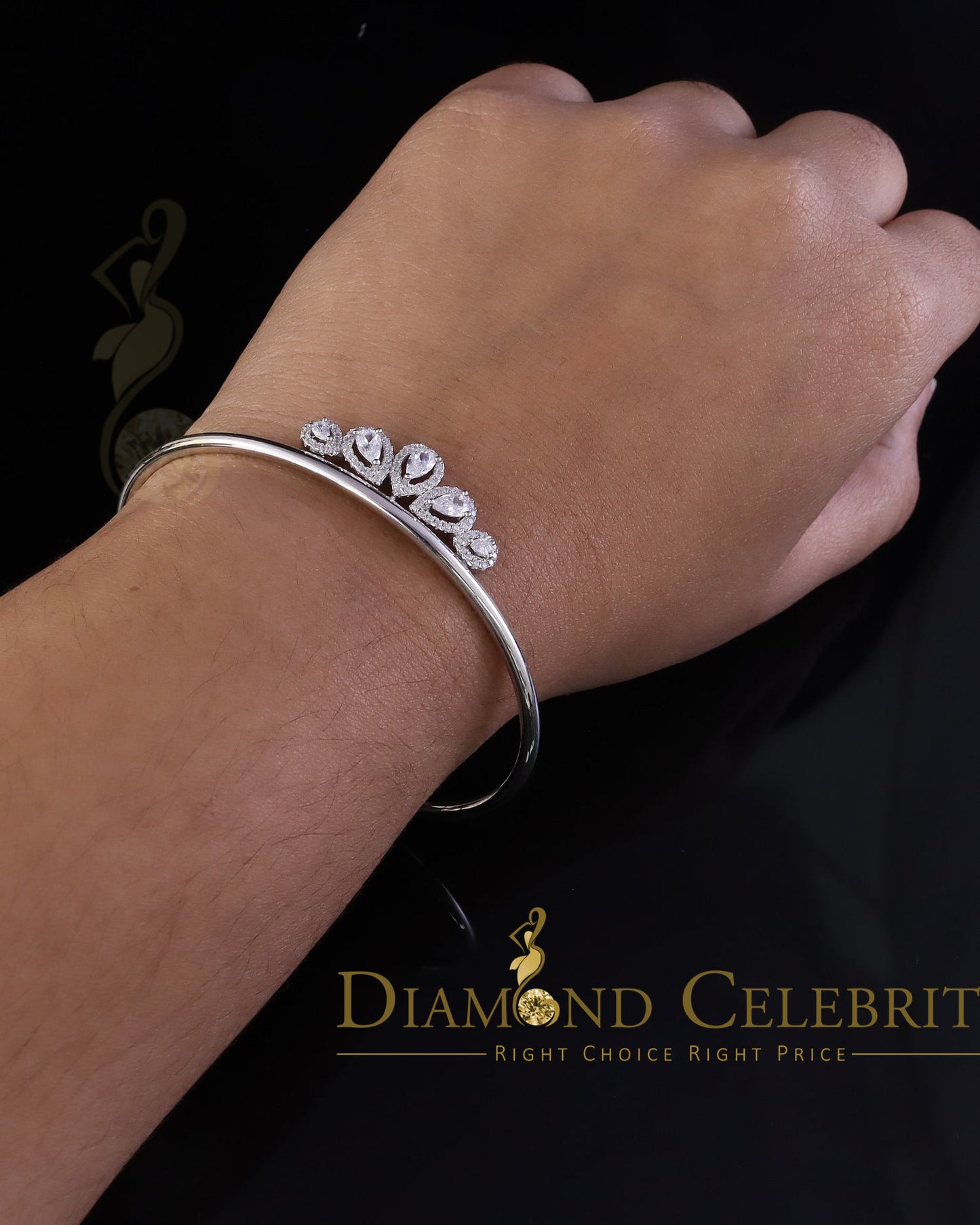 DiamondCelebritees 925 Sterling Silver Cubic Zirconia Stone Adjustable Crown White Bangle