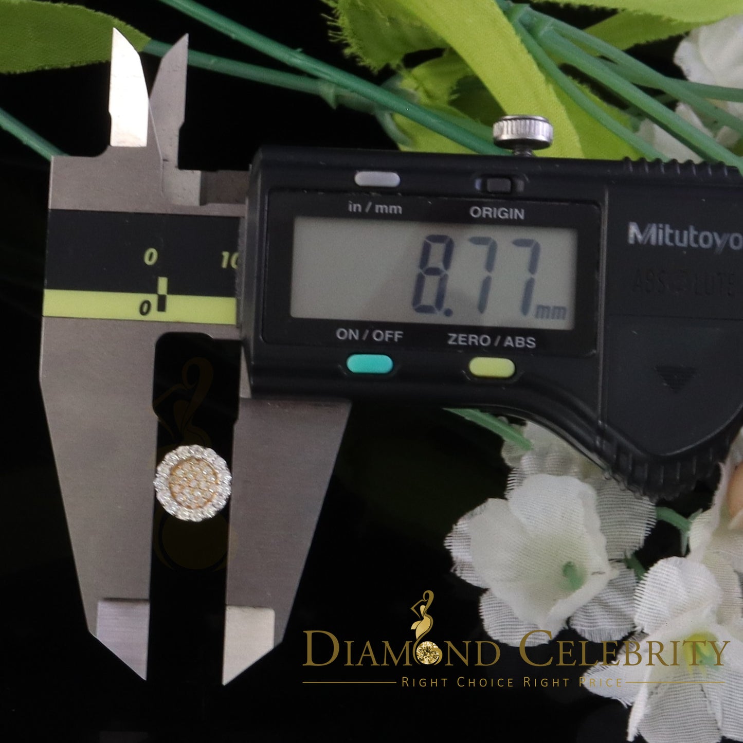 DiamondCelebritees 925 Yellow Silver 0.66ct VVS 'D' Moissanite Round Stud Earring Men's/Womens