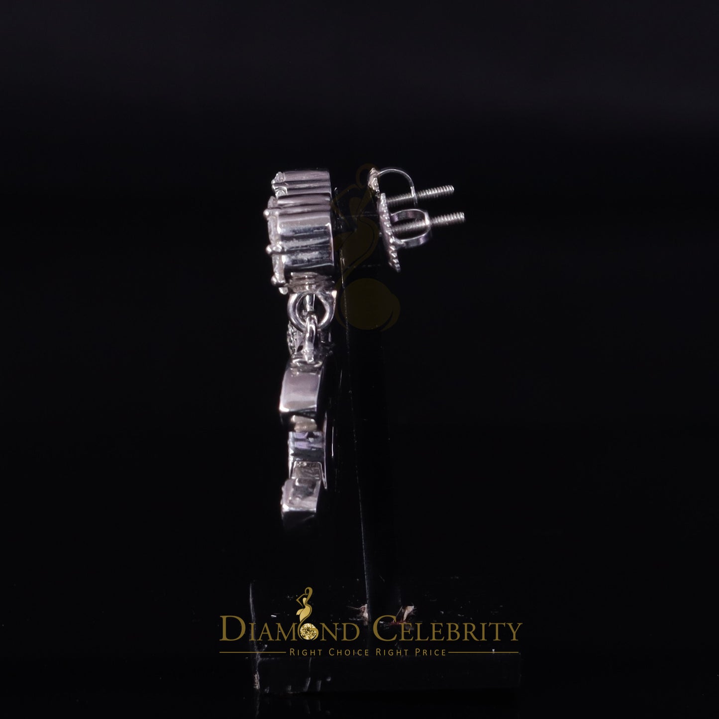 Diamondcelebritees Mens/Womens 925 Silver White 1.00ct VVS 'D' Moissanite Chanel Stud Earrings