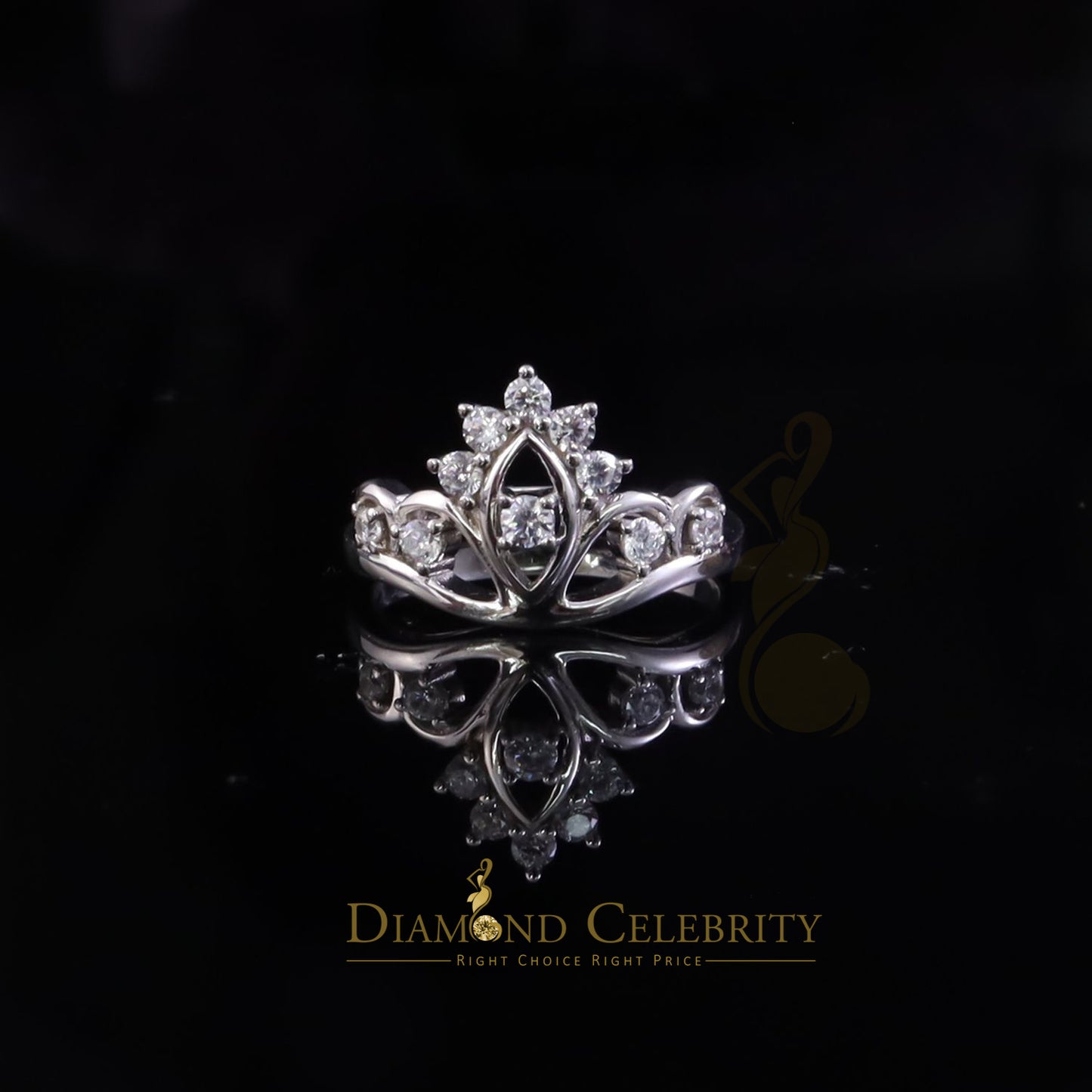 DiamondCelebritees Diamond Celebrity Womens 0.60ct Cubic Zirconia White Silver Crown Set Ring SZ 8