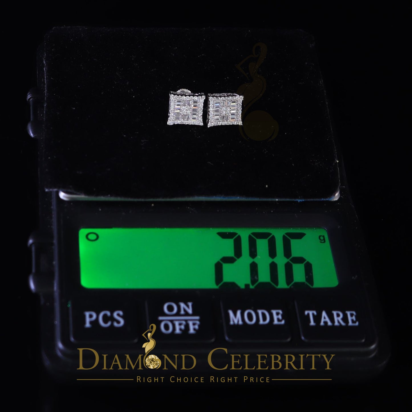 DiamondCelebritees Hip Hop White 925 Silver 0.68ct Cubic Zirconia Women's & Men's Square Earrings