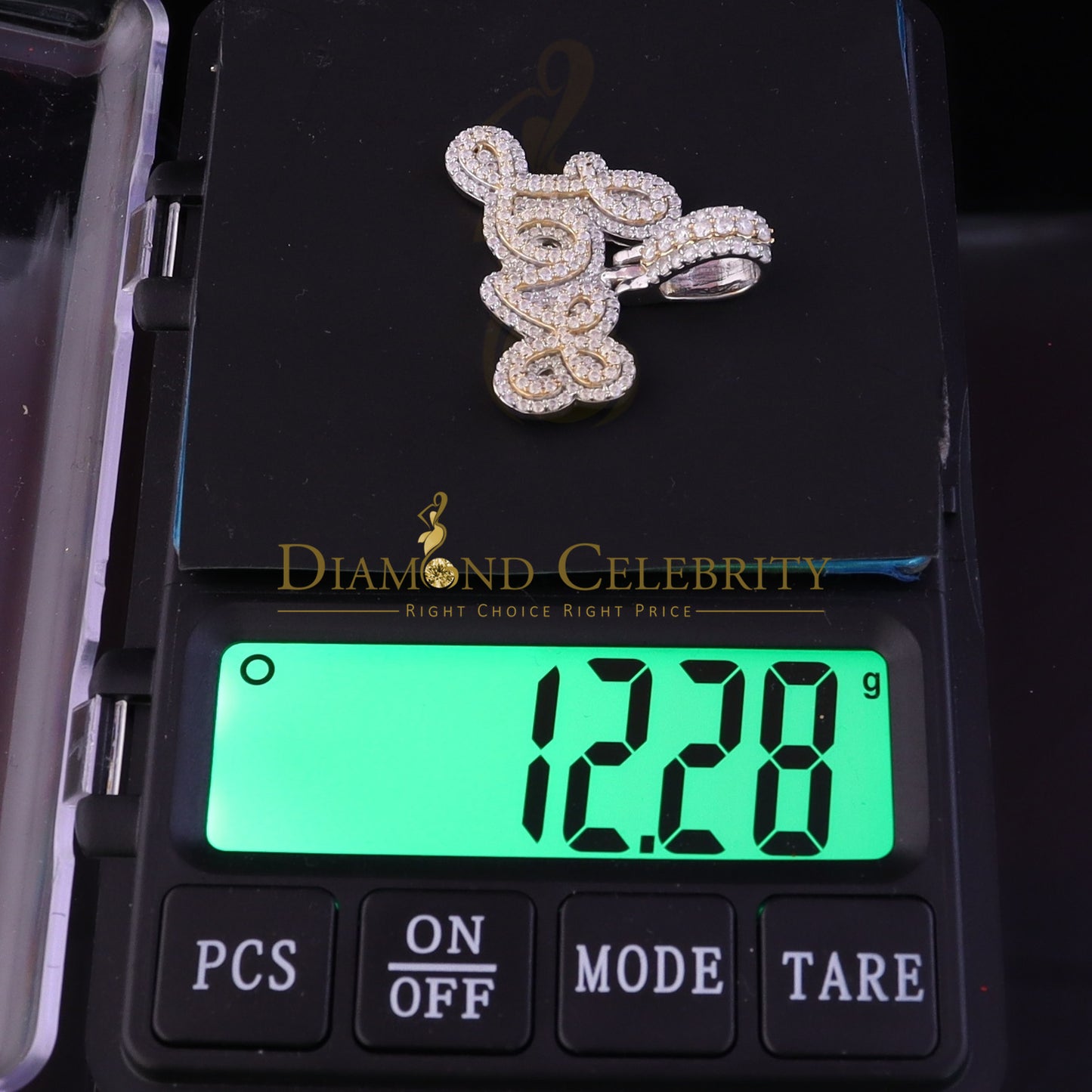 Diamondcelebritees 2ct Real Moissanite Silver Attractive White LOVE Pendant for your men and Women