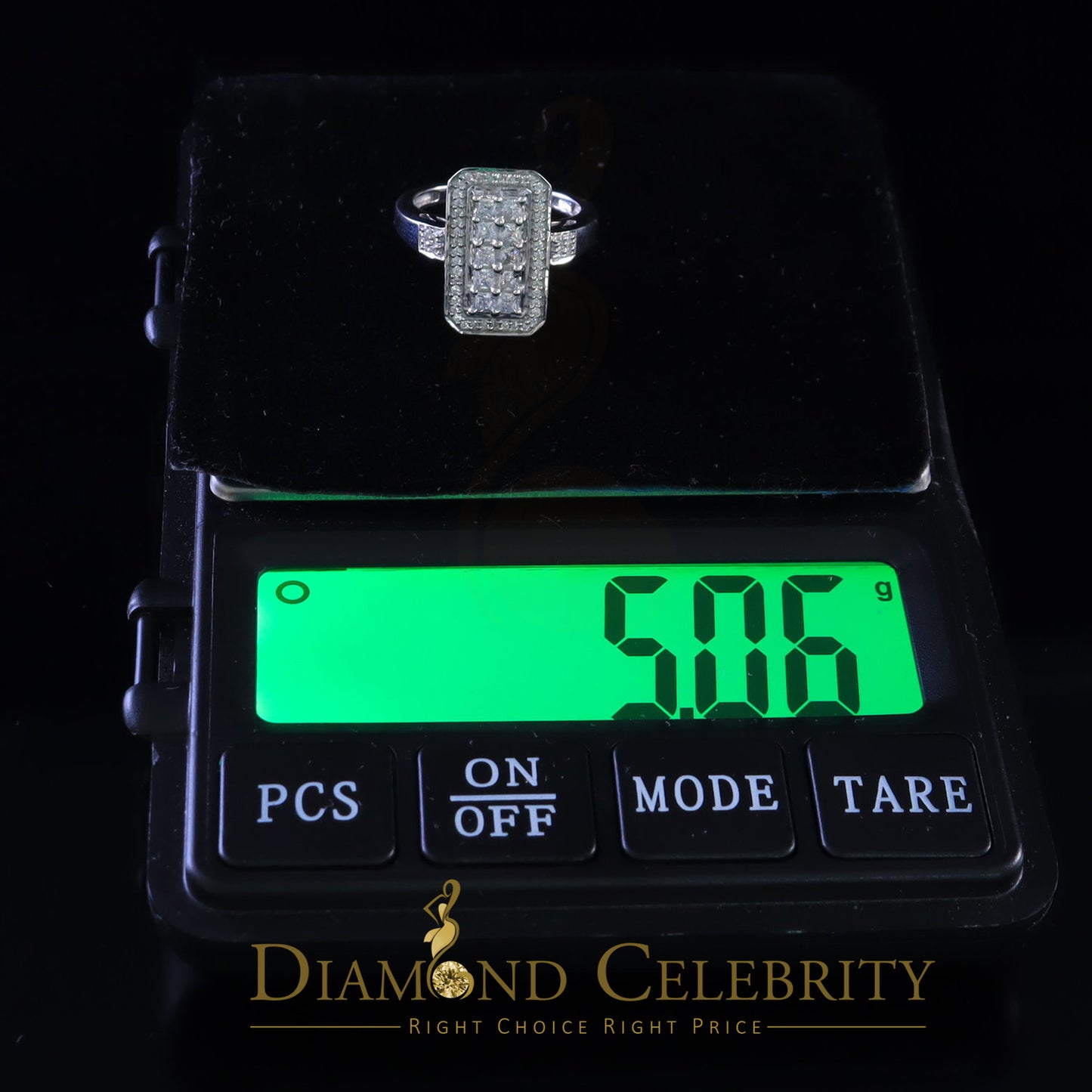DiamondCelebritees 925 Sterling White Silver with Cubic Zirconia 2.75 ct Rectangle Ring Size 7