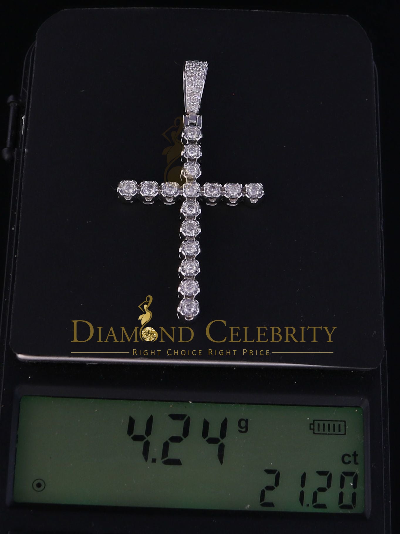 DiamondCelebritees Real 0.66ct Diamond Sterling Silver CROSS Charm Necklace Fashion Pendant White