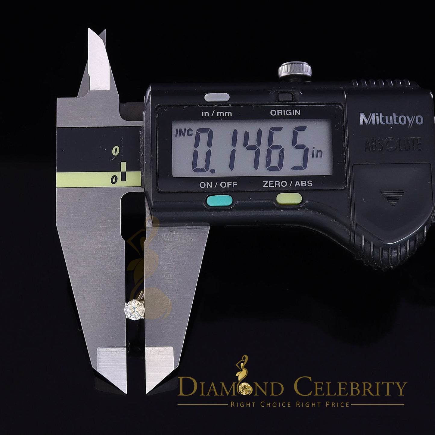Diamondcelebritees Round 0.50ct VVS 'D' Moissanite Men's/Womens 925 Silver White Stud Earrings