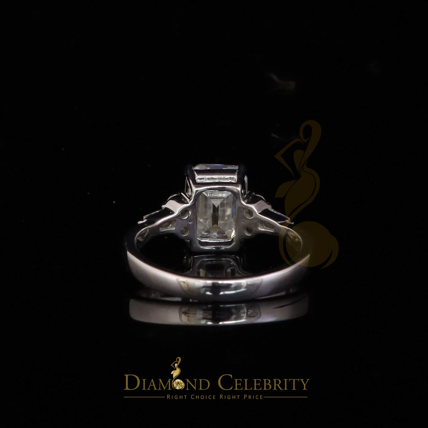 DiamondCelebritees 3.00CT Women's 925 Silver White VVS D Moissanite Emerald-cut Ring SZ 7