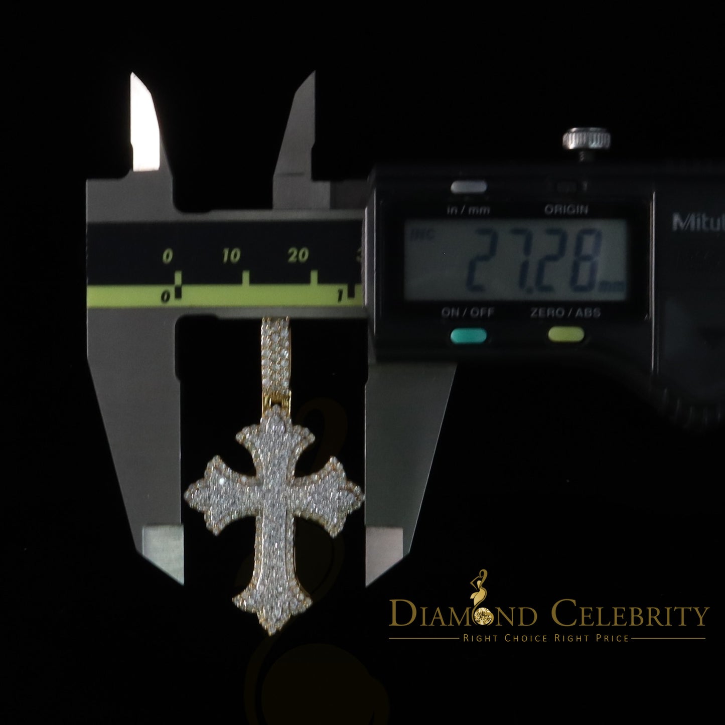 Diamondcelebritees Cross Patonce Pendant for Mens/Womens 925 Yellow Silver 2.00ct VVS D Moissanite