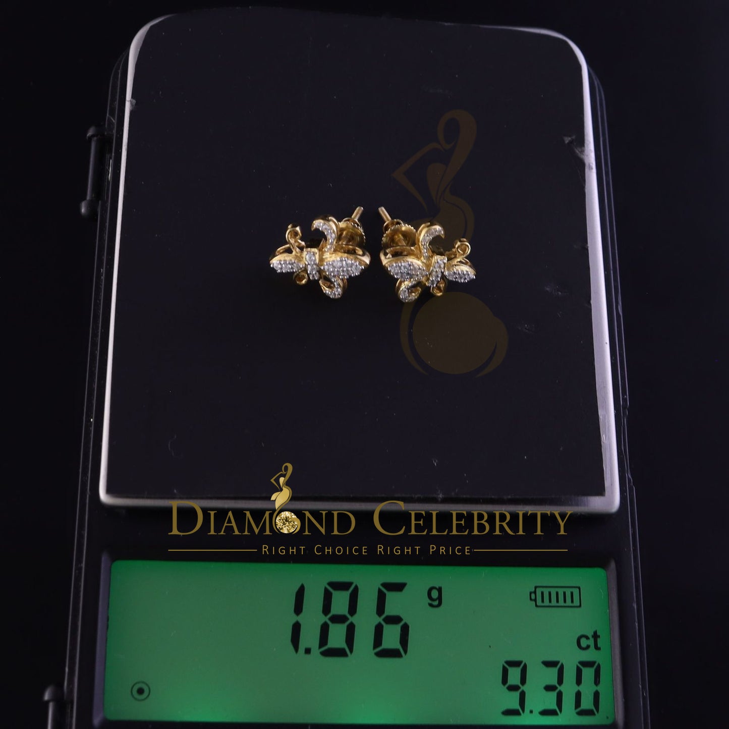 DiamondCelebritees 0.35ct Cubic Zirconia 925 Yellow Silver Screw Back Fleur de Lis Women's Earring