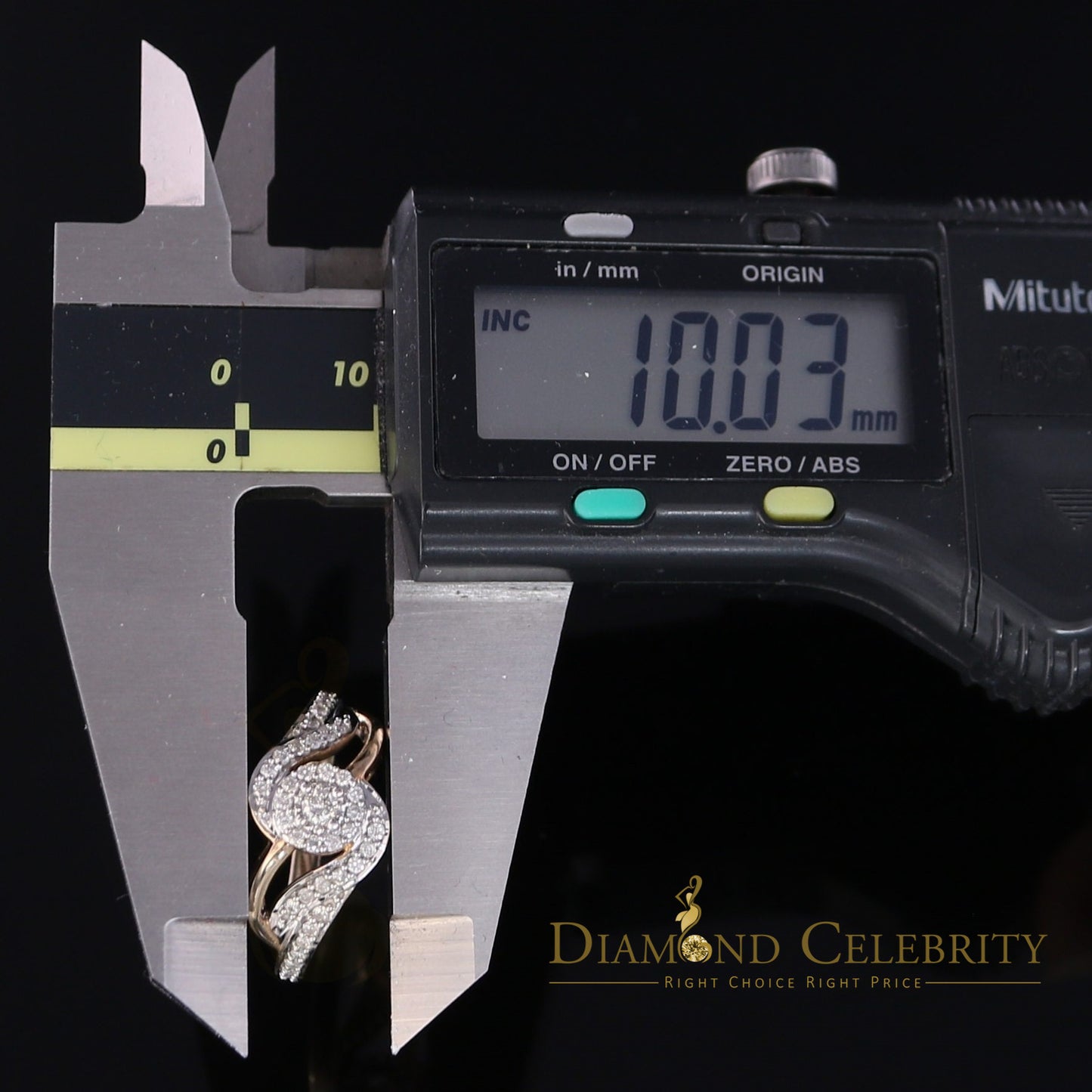 DiamondCelebritees Real 10kt Yellow Gold with 0.40 CT Real Diamond CLUSTER Womens Ring size 6.5
