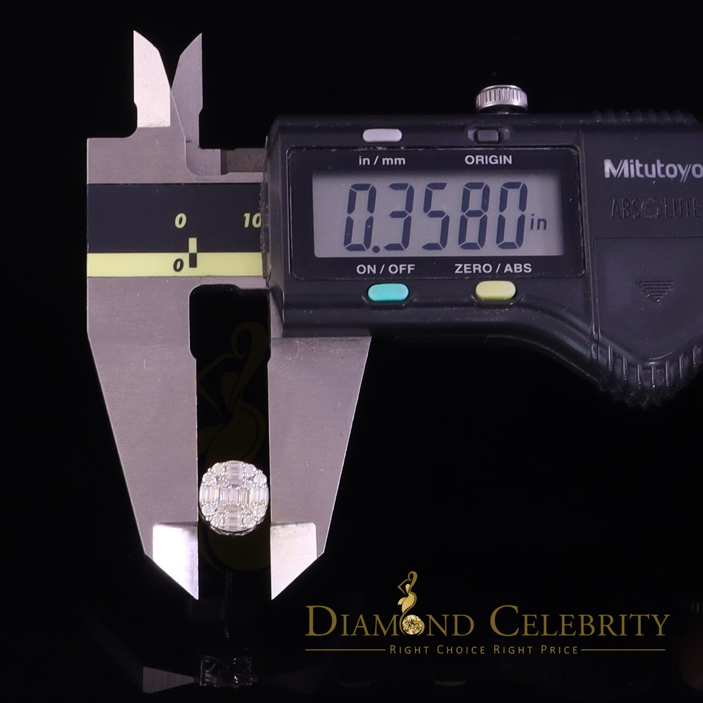 Diamondcelebritees Mens/Womens 925 Silver White 1.50ct VVS 'D' Moissanite Stud Round Earring