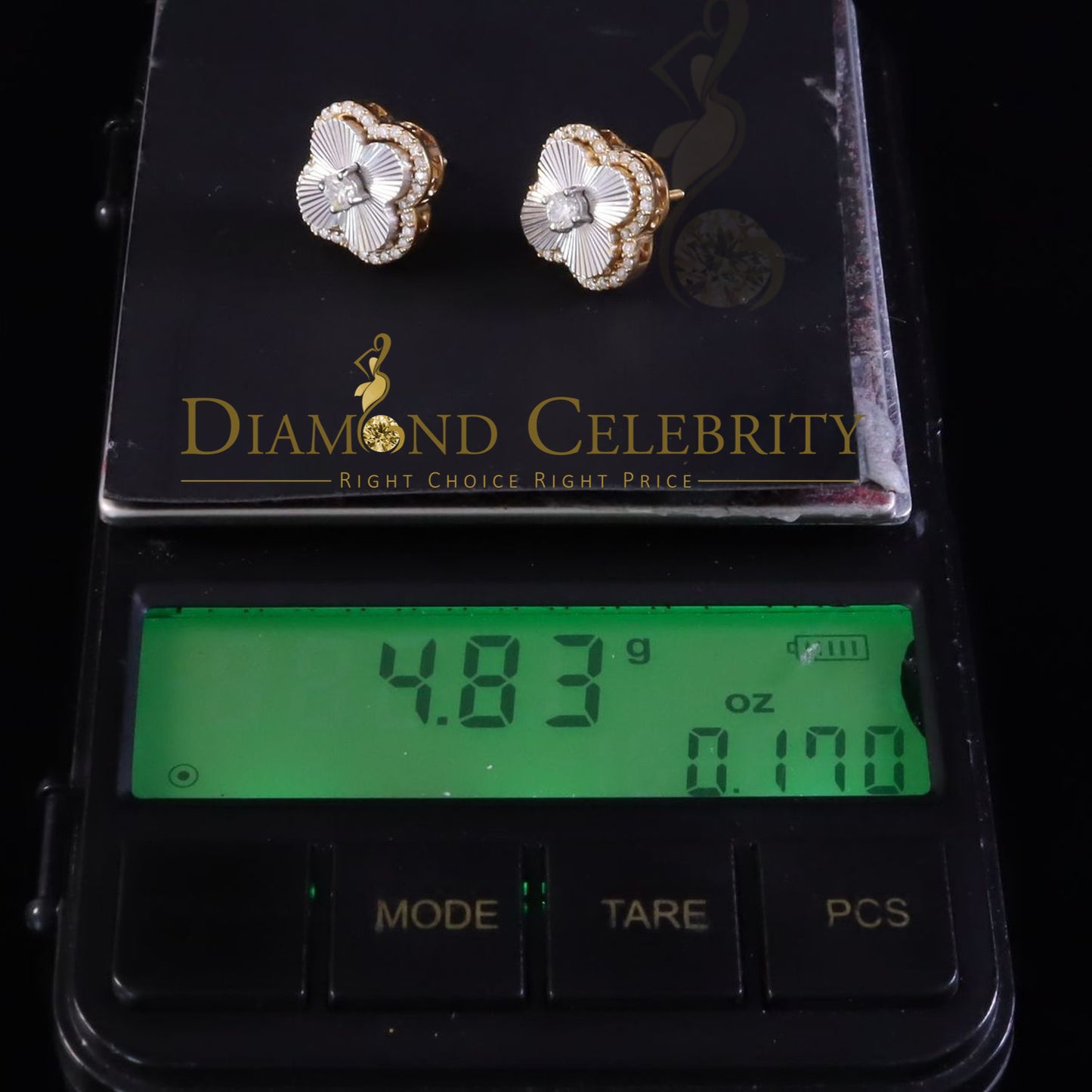 DiamondCelebritees 925 Yellow Silver0.66ct VVS 'D' Moissanite Square Stud Earring Men's/Womens