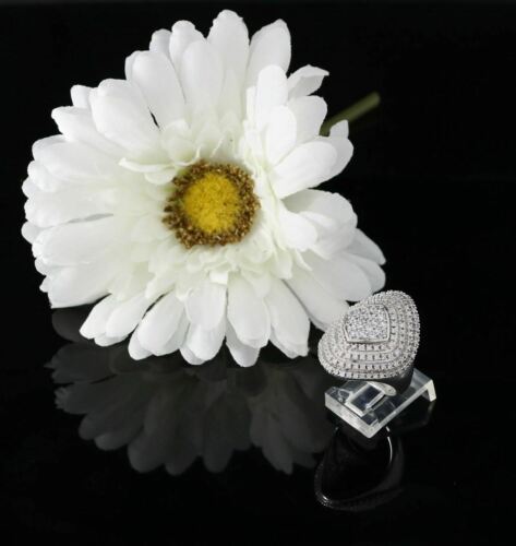 DiamondCelebritees 925 Sterling White Silver With Cubic Zirconia 1.67 ct Cocktail Ring Size 7.5