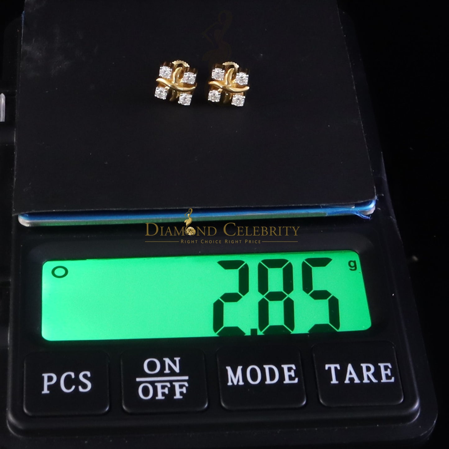 DiamondCelebritees 925 Yellow Silver 0.50ct VVS 'D' Moissanite XOXO Stud Earring Men's/Womens
